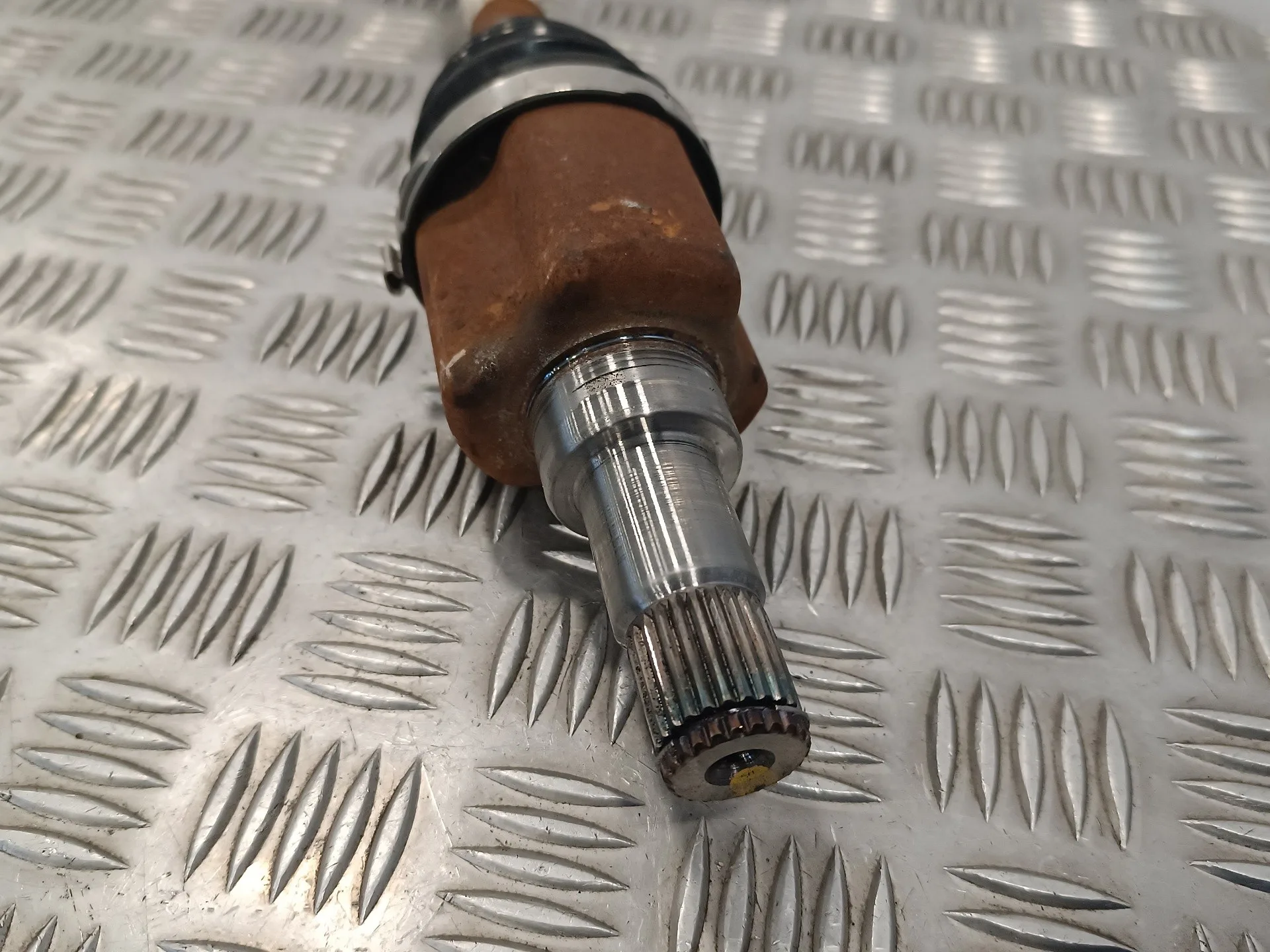 Transmision Delantera Izquierda para Ford Fiesta (Ccn)