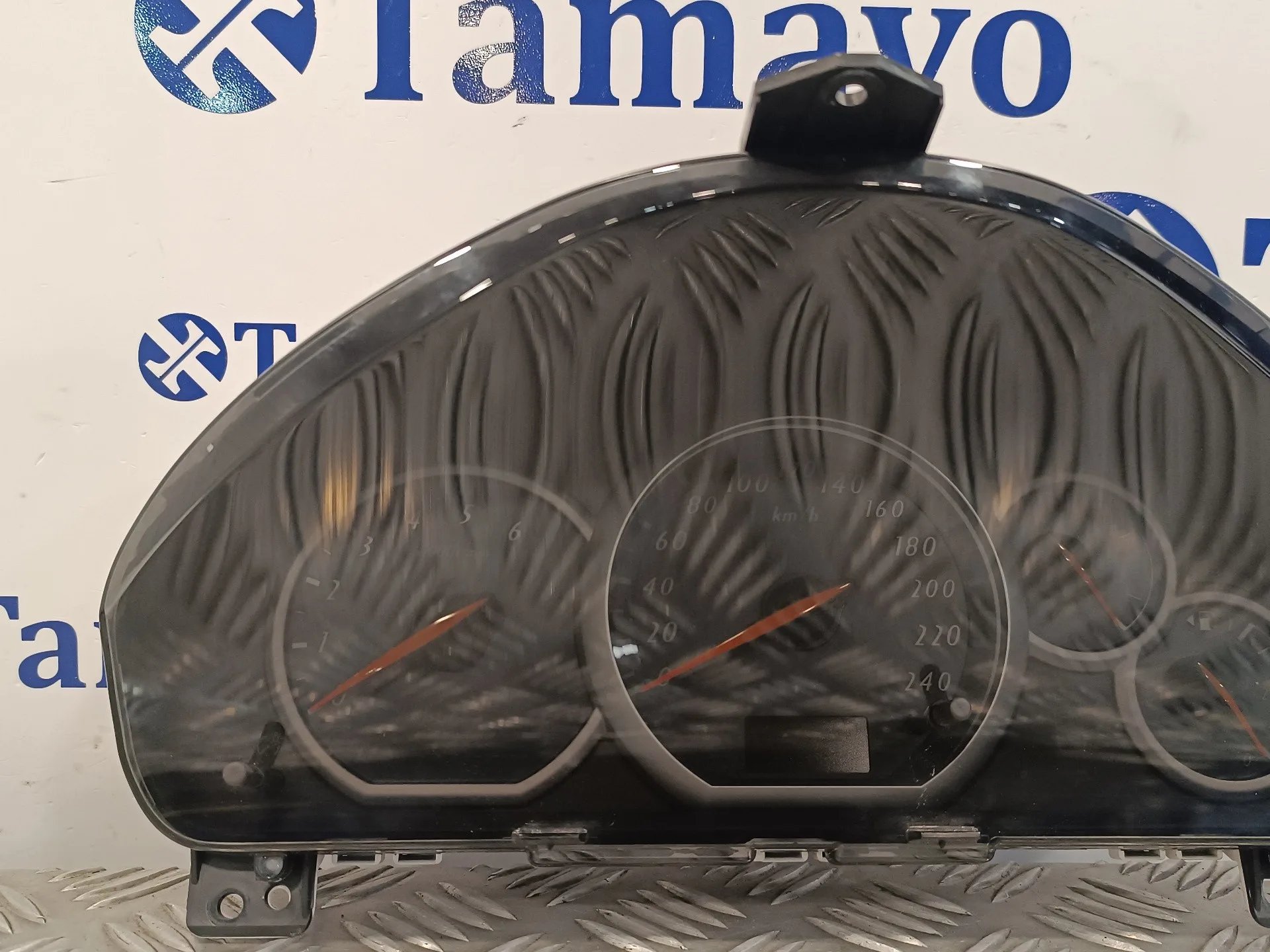 Cuadro Instrumentos para Mitsubishi Grandis (Na0W)