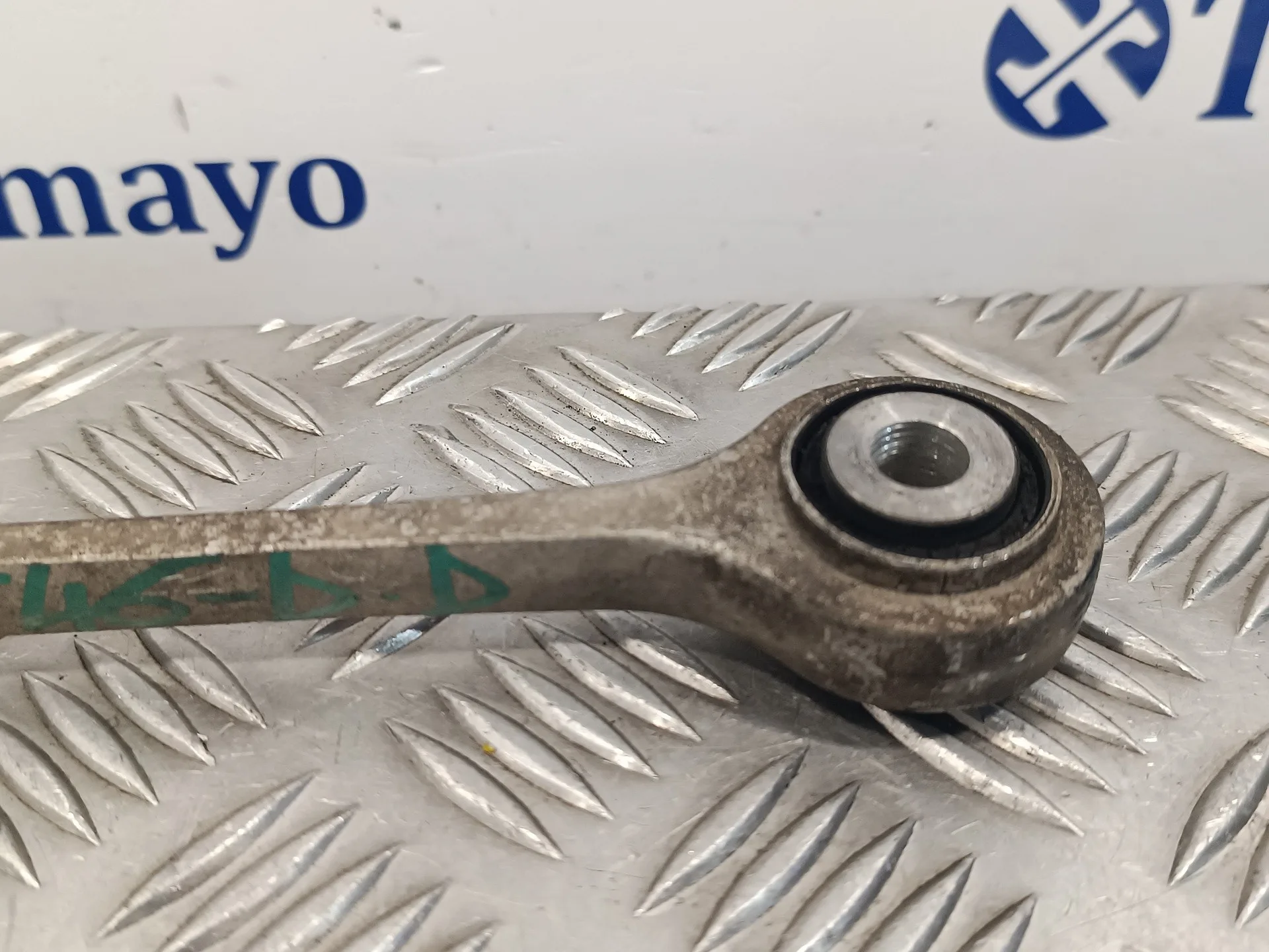 Brazo Suspension Inferior Delantero Derecho para Volkswagen Touareg (7La)