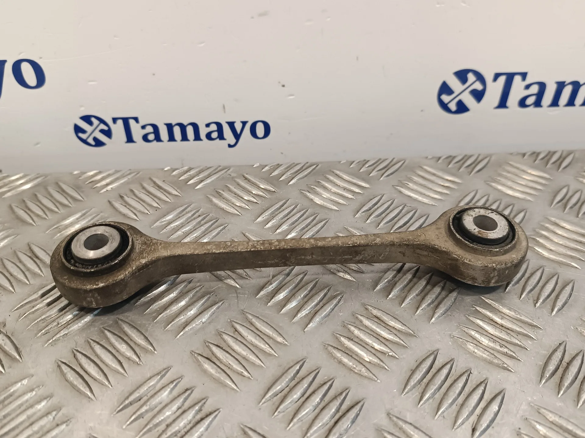 Brazo Suspension Inferior Delantero Derecho para Volkswagen Touareg (7La)