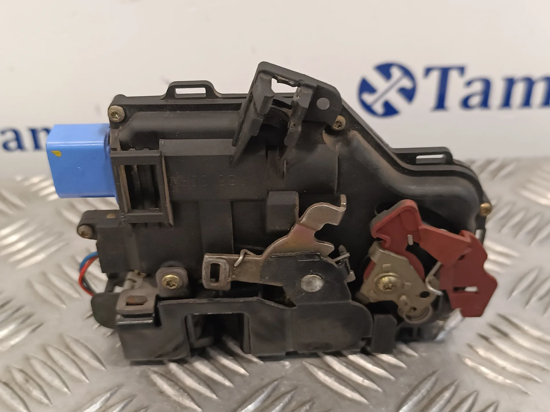 Cerradura Puerta Delantera Derecha para Audi A3 (8P)