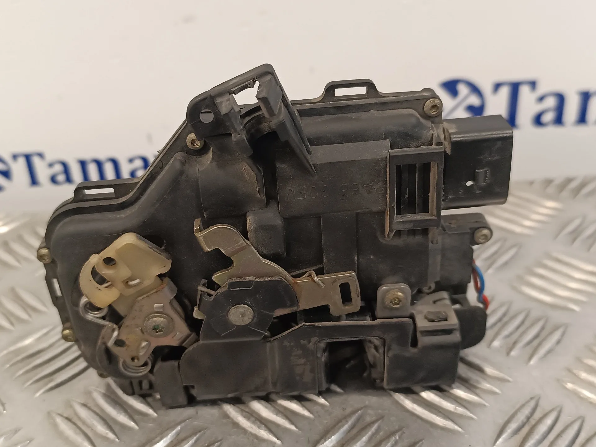 Cerradura Puerta Delantera Izquierda para Audi A4 Avant (8E)