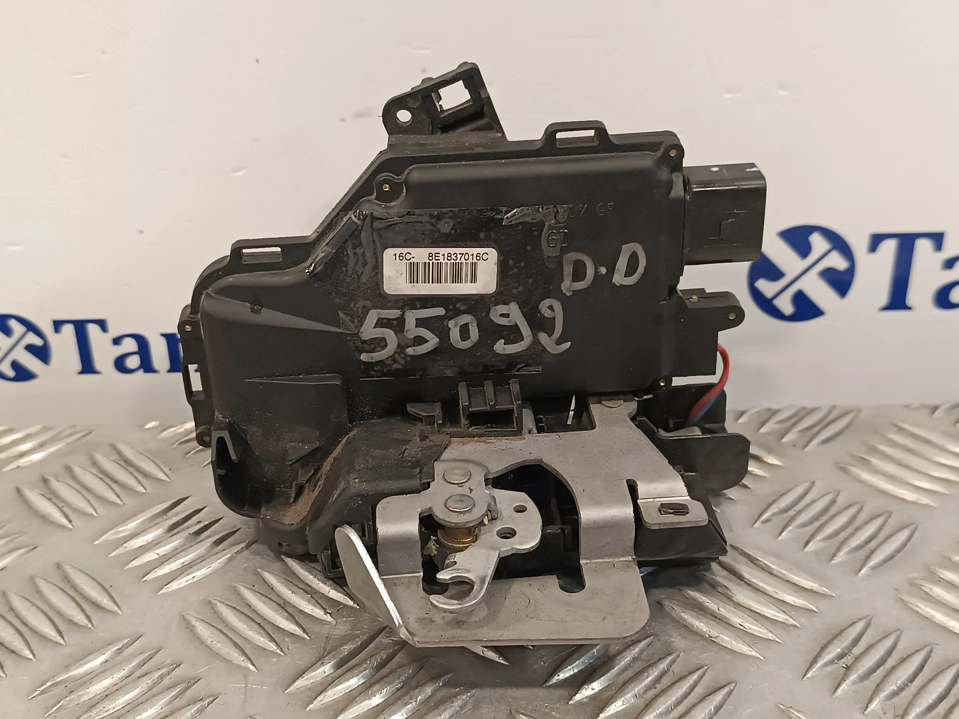 Cerradura Puerta Delantera Derecha para Audi A4 Avant (8E)