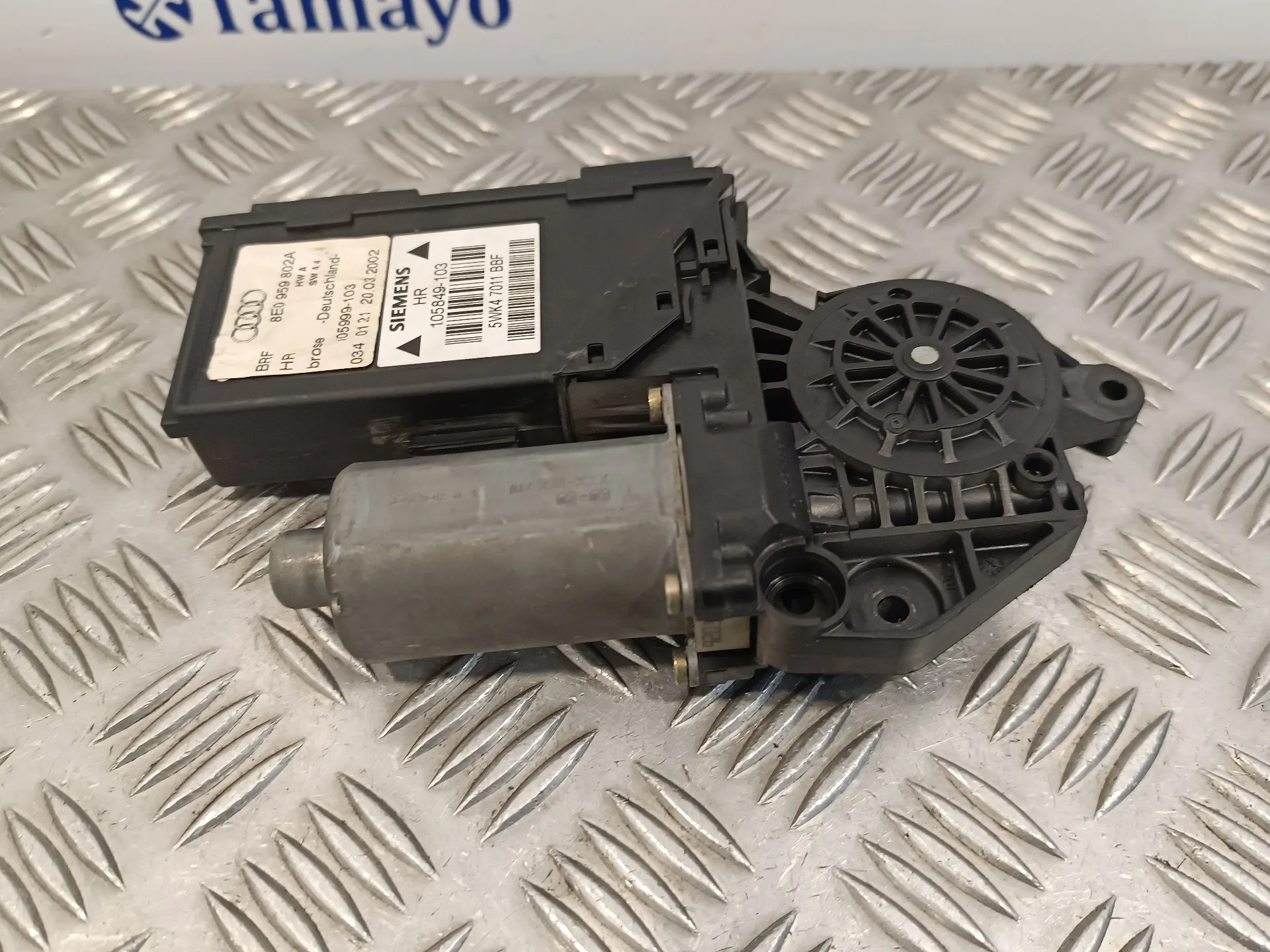 Motor Elevalunas Trasero Derecho para Audi A4 Avant (8E)