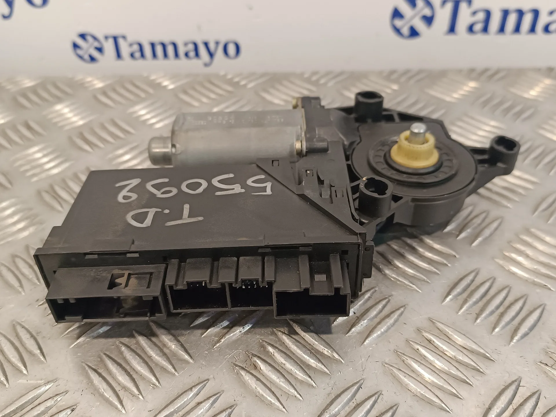 Motor Elevalunas Trasero Derecho para Audi A4 Avant (8E)