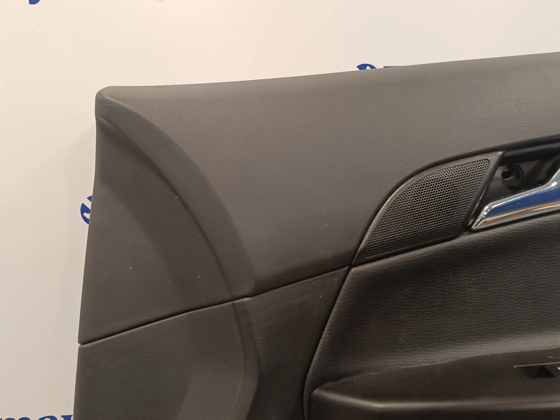 Guarnecido Puerta Delantera Derecha para Opel Antara
