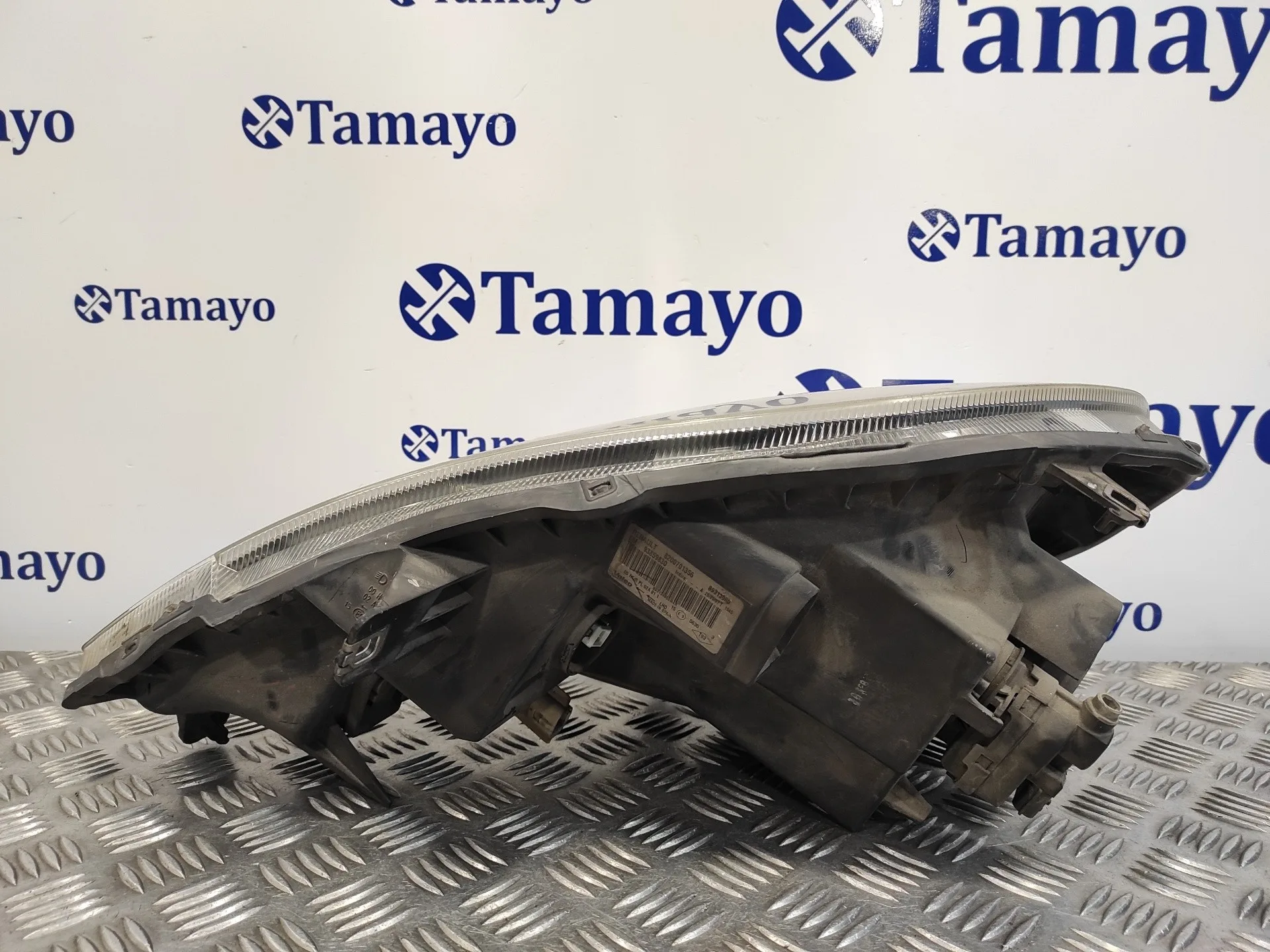 Faro Derecho para Renault Trafic Caja Cerrada (Ab 4.01)