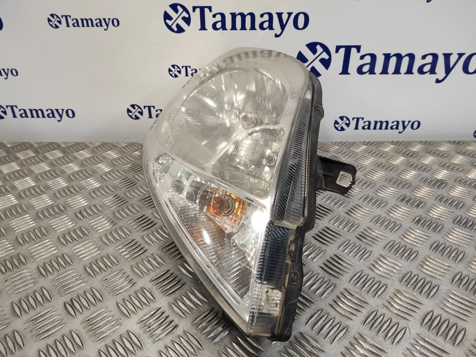 Faro Derecho para Renault Trafic Caja Cerrada (Ab 4.01)