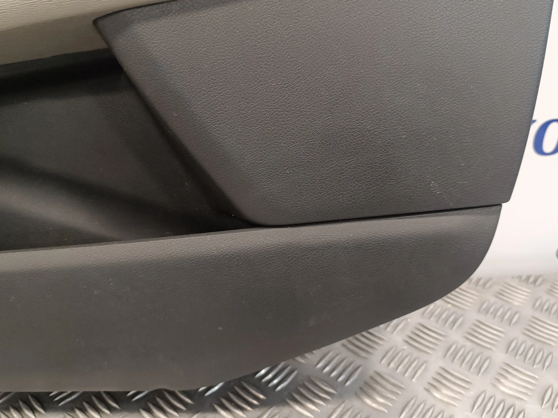 Guarnecido Puerta Delantera Derecha para Dacia Dokker