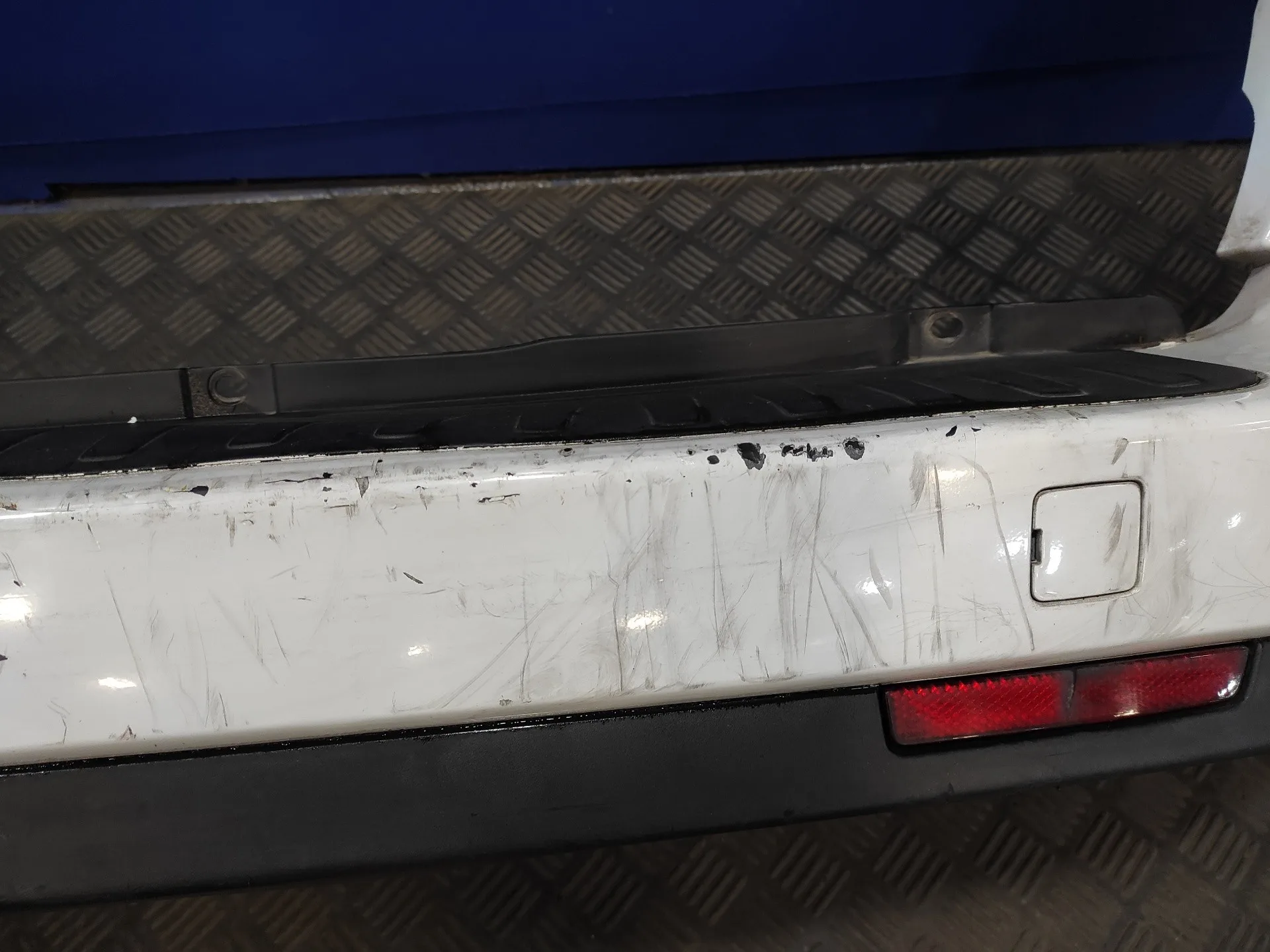 Paragolpes Trasero para Opel Combo D