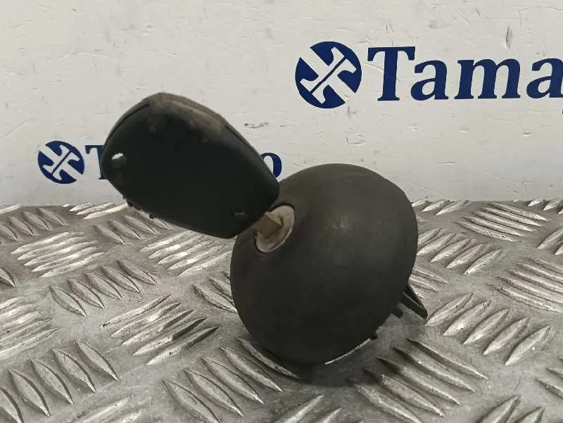 Tapon Combustible para Renault Kangoo