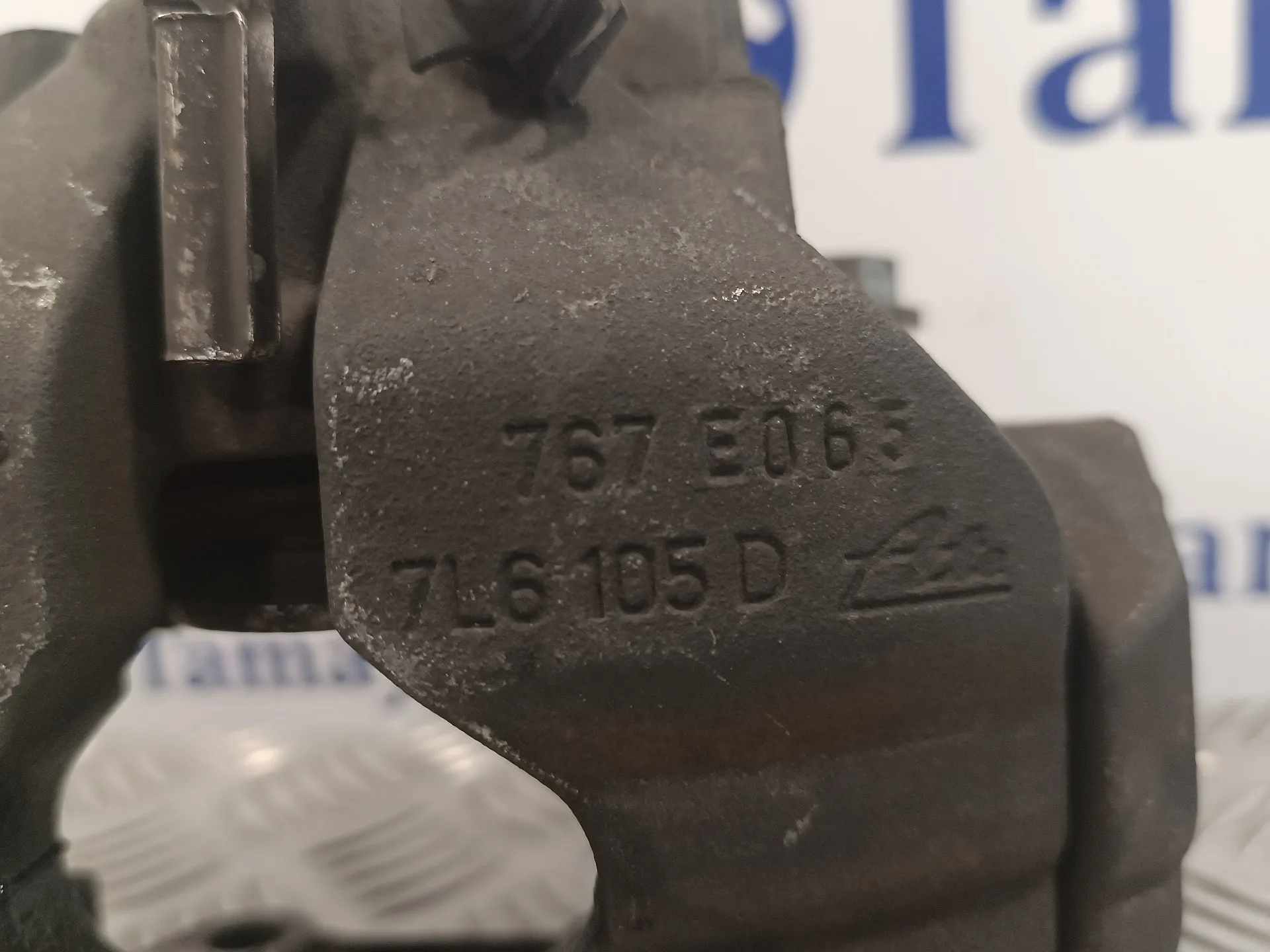 Pinza Freno Delantera Izquierda para Volkswagen Touareg (7La)