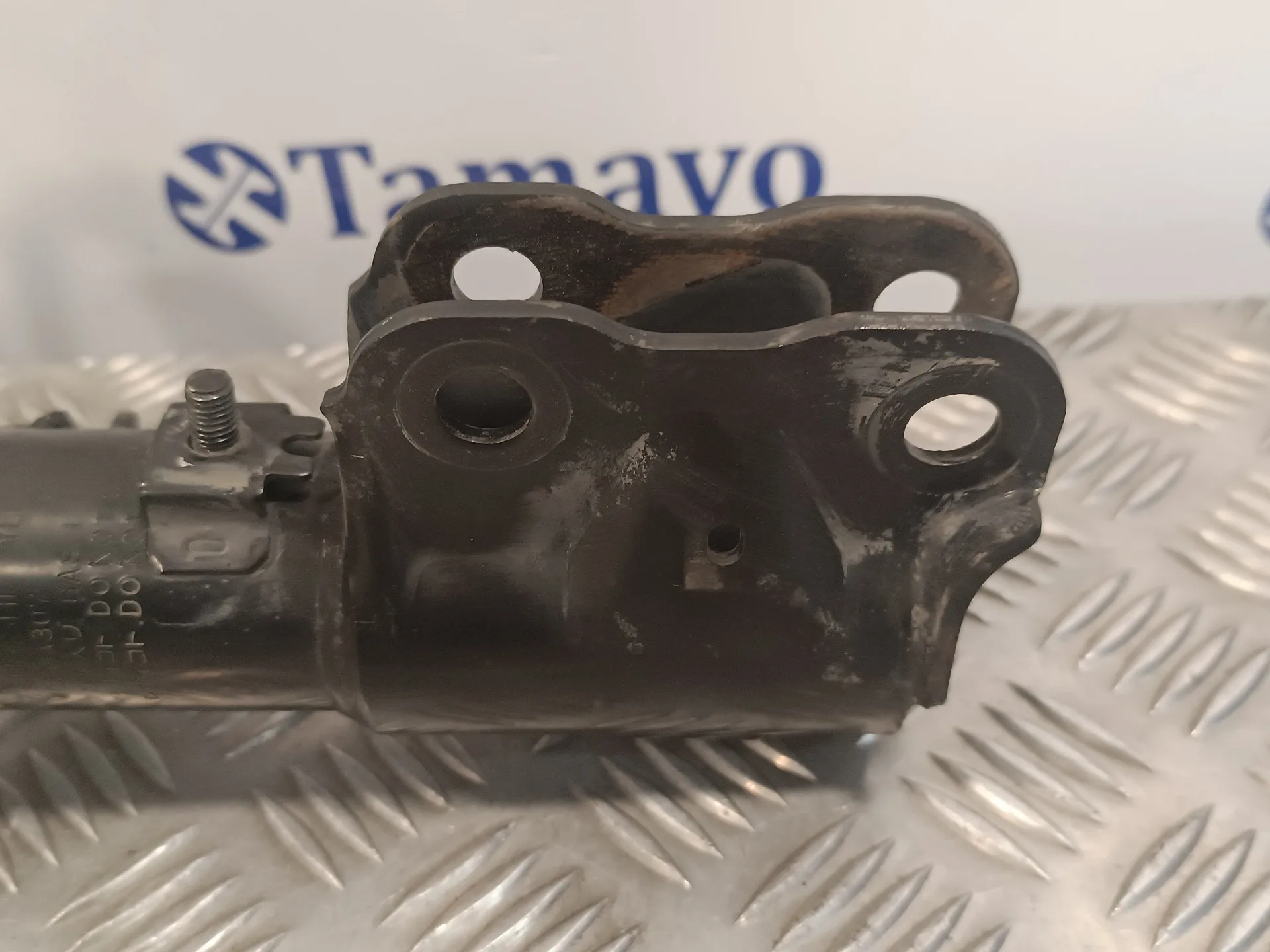 Amortiguador Delantero Izquierdo para Mitsubishi Lancer Berlina (Cy0)