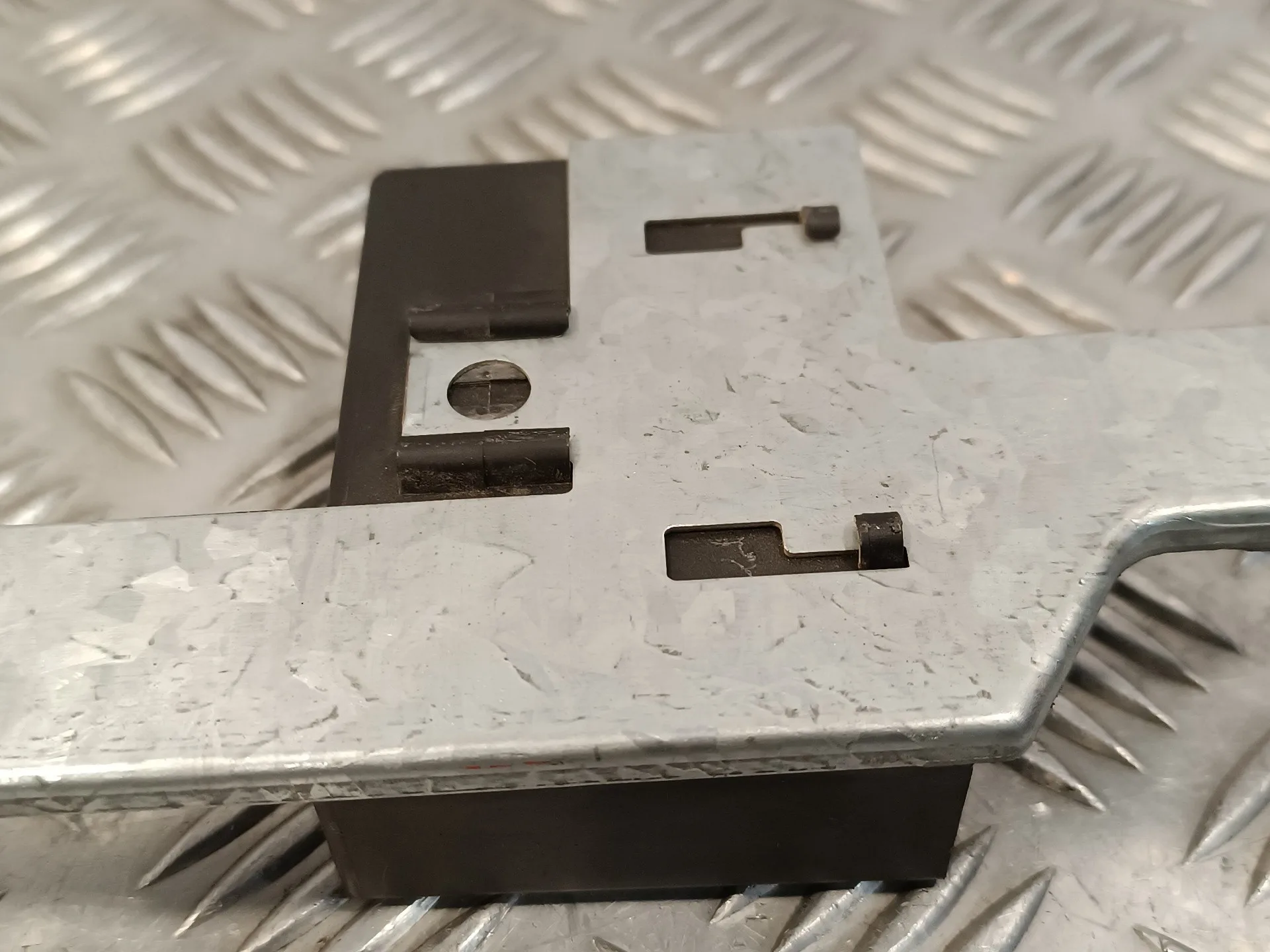 Modulo Electronico para Nissan Terrano/Terrano.ii (R20)