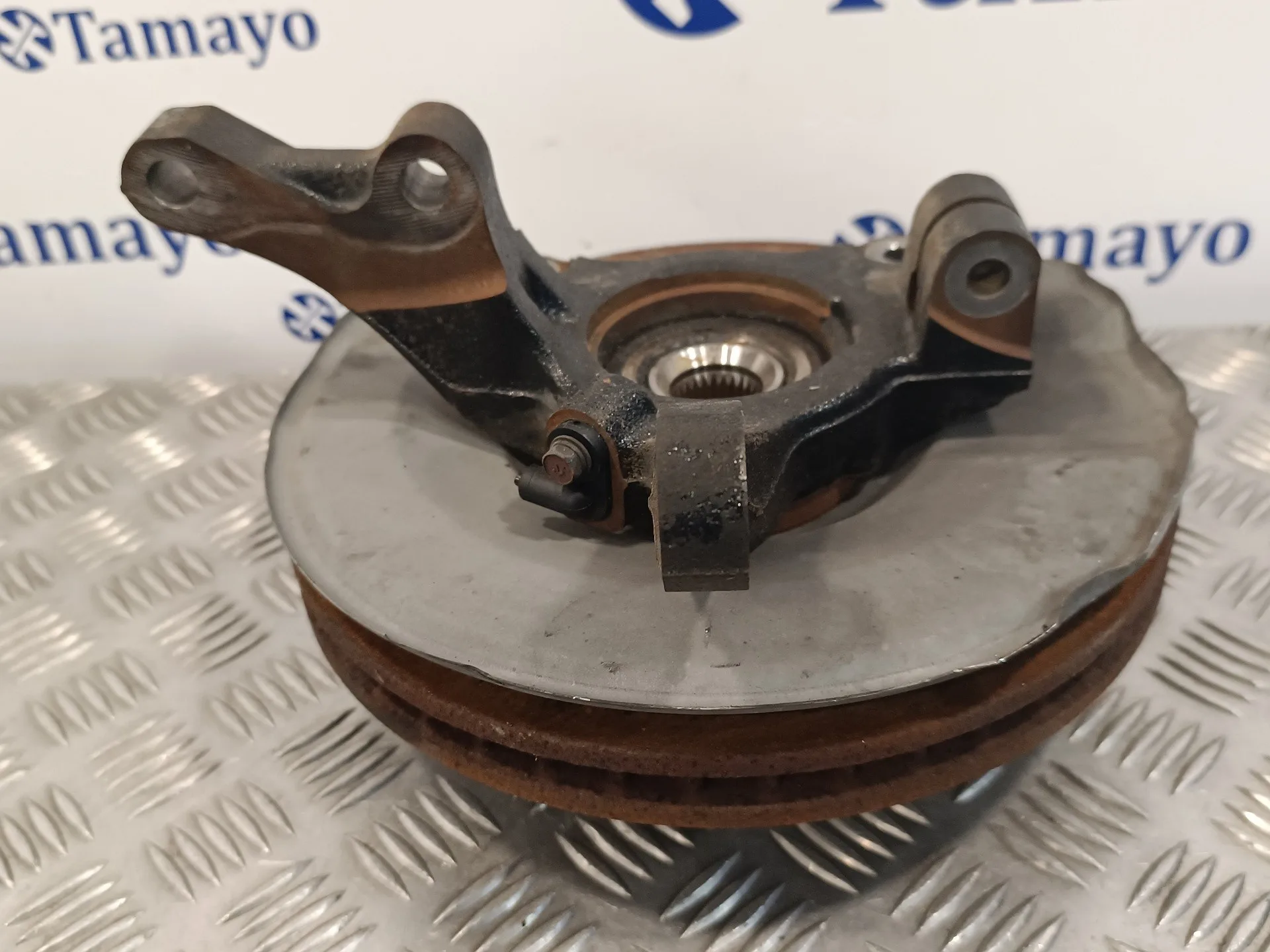 Mangueta Delantera Izquierda para Mitsubishi Lancer Berlina (Cy0)