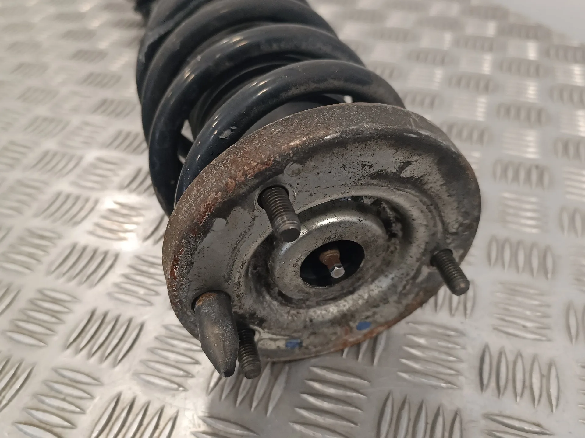 Amortiguador Delantero Izquierdo para Alfa Romeo 159 (140)