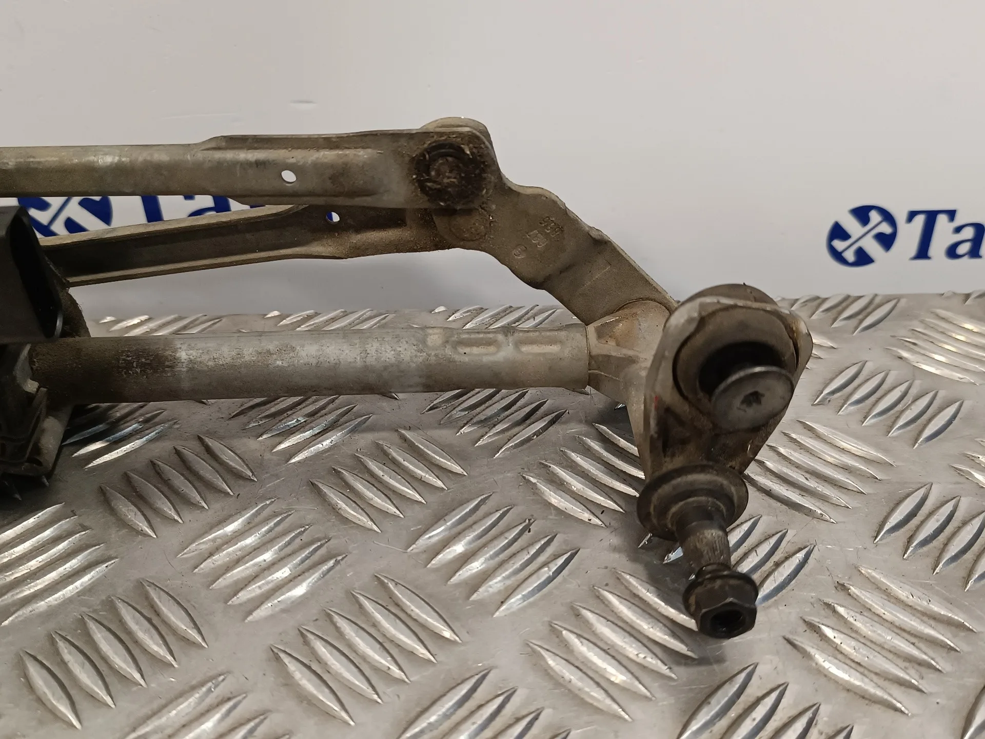 Motor Limpia Delantero para Volkswagen Polo (6R1)