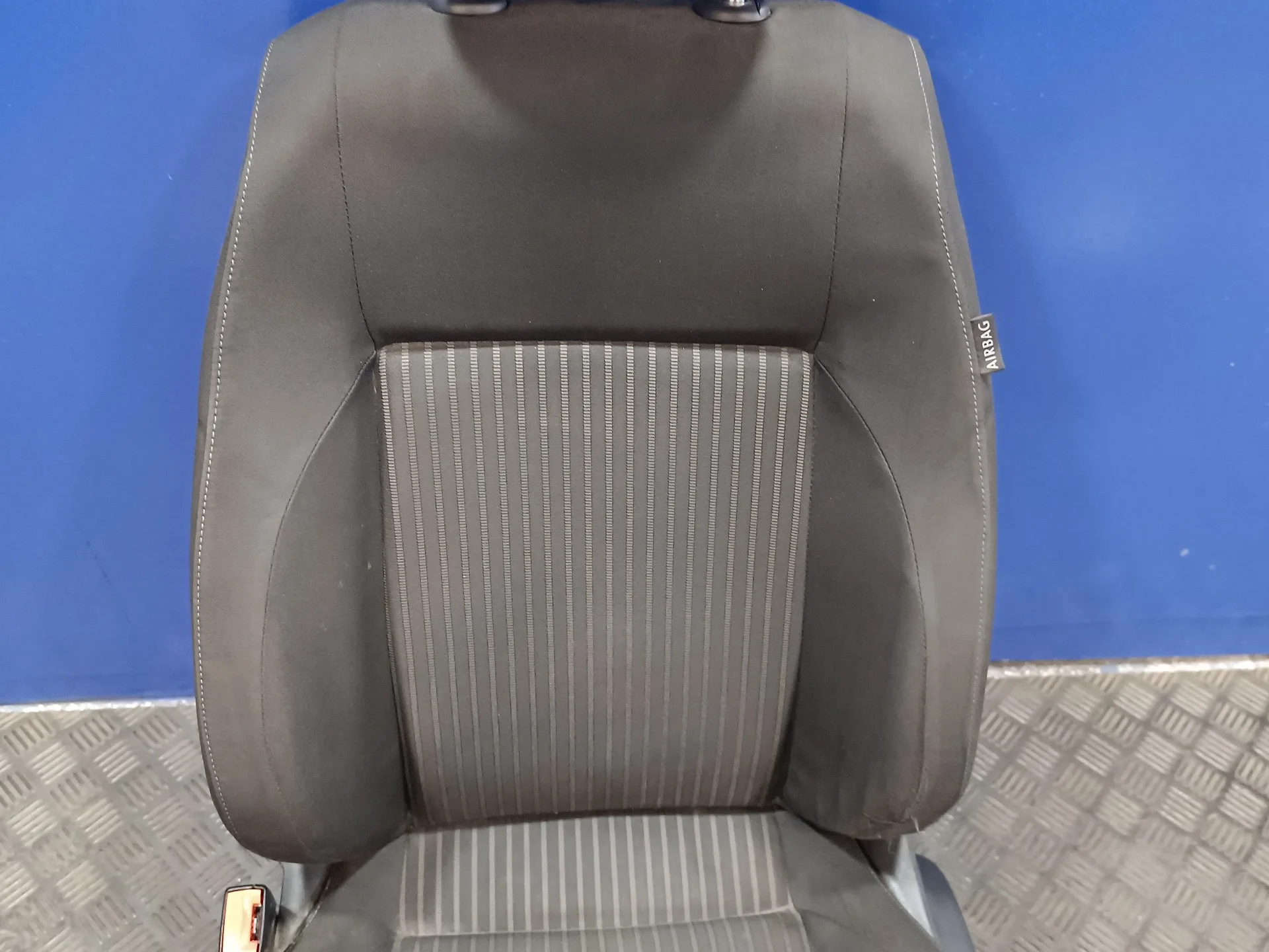 Juego Asientos Completo para Volkswagen Polo (6R1)