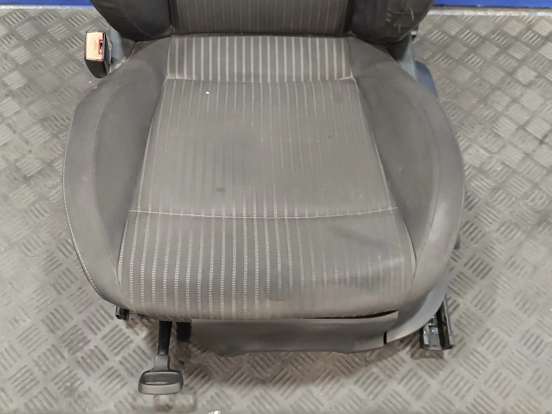 Juego Asientos Completo para Volkswagen Polo (6R1)