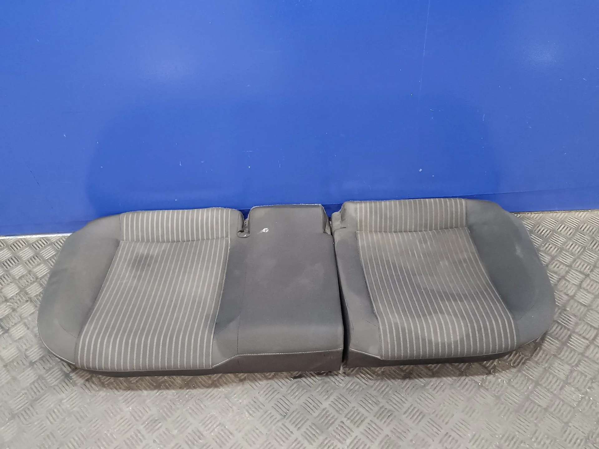 Juego Asientos Completo para Volkswagen Polo (6R1)