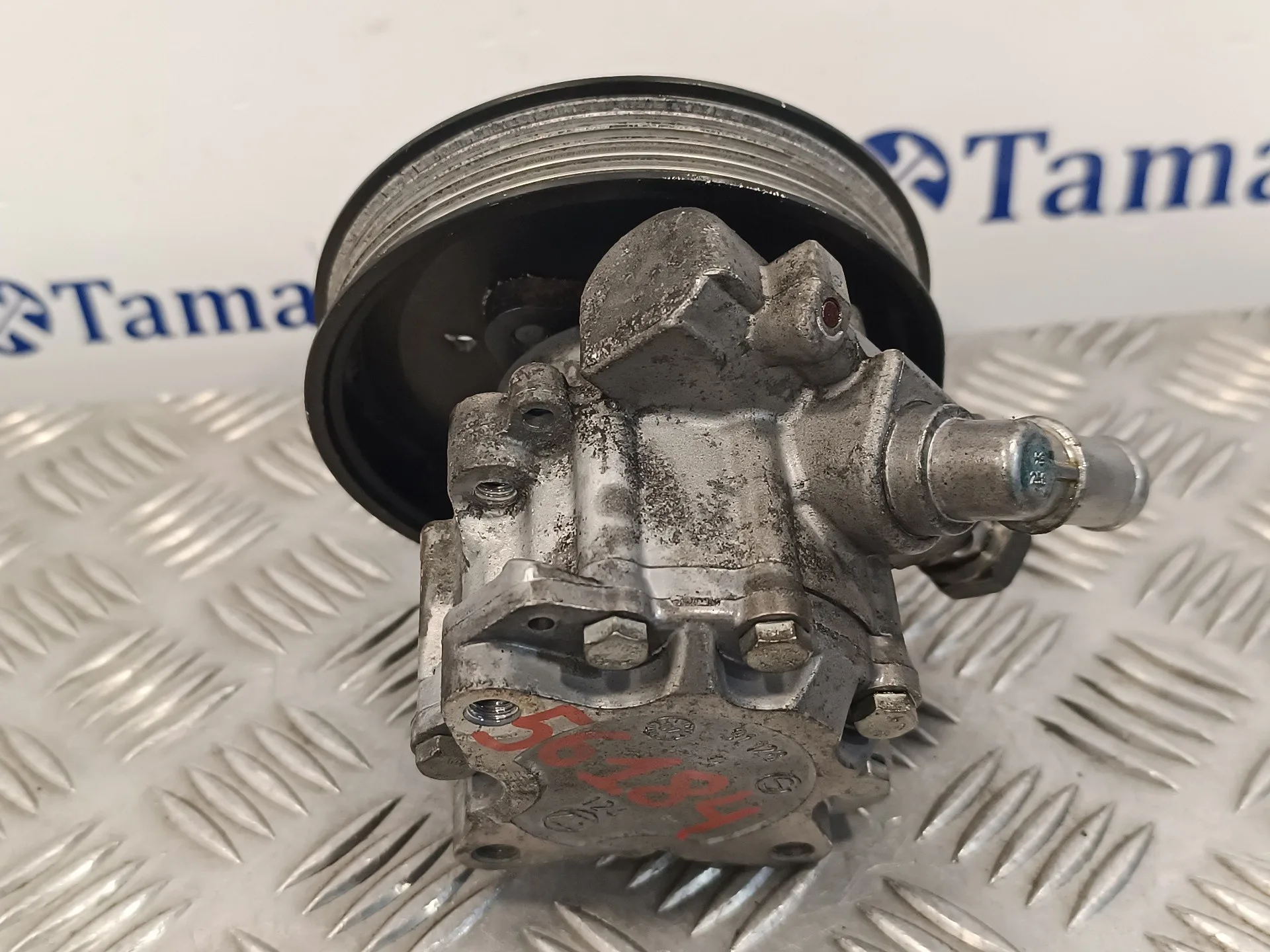 Bomba Direccion para Audi A4 Avant (8E)