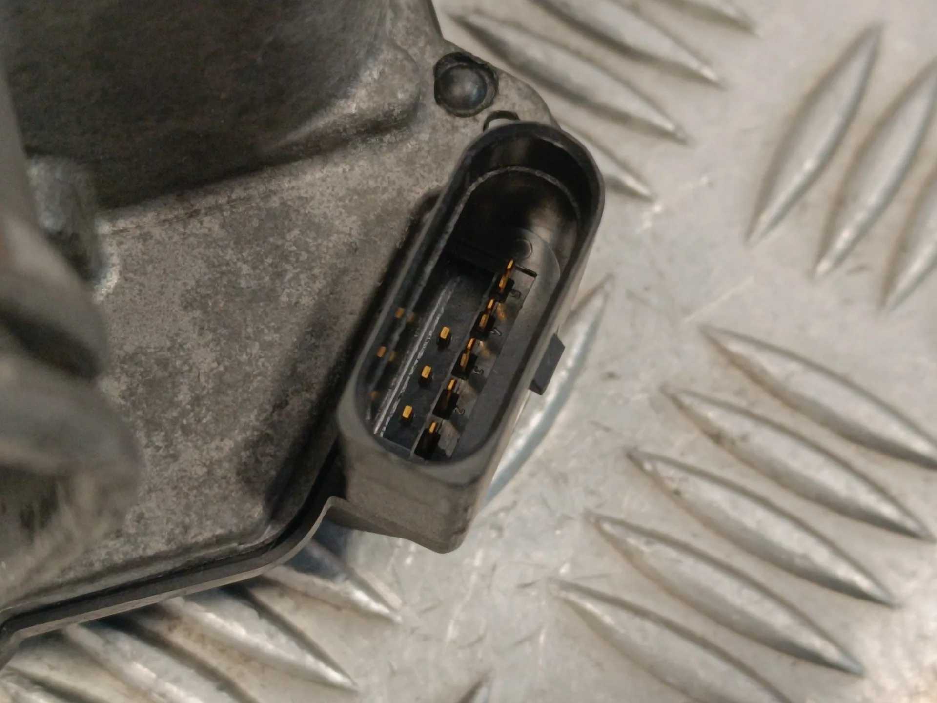 Caja Mariposa para Volkswagen Passat Berlina (3C2)