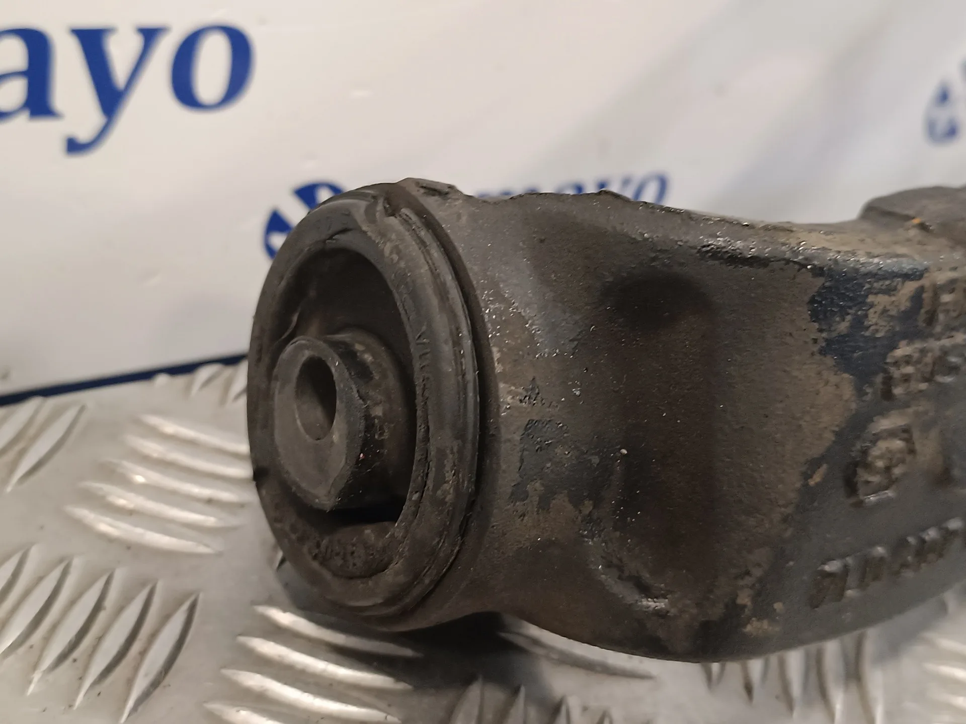 Brazo Suspension Inferior Delantero Derecho para Volkswagen Touareg (7La)