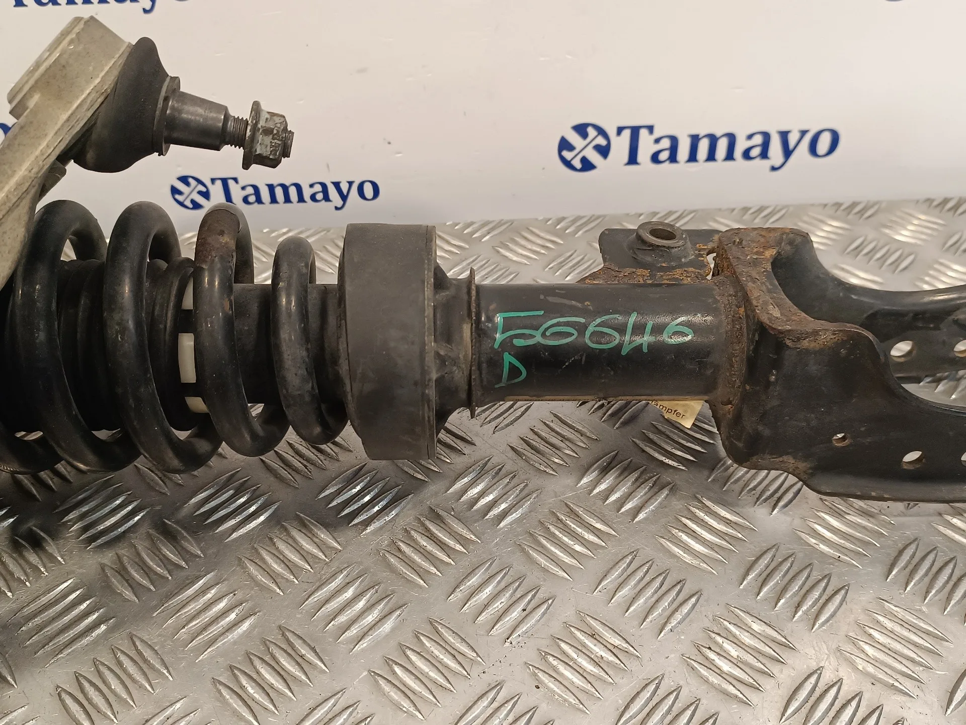 Amortiguador Delantero Derecho para Volkswagen Touareg (7La)