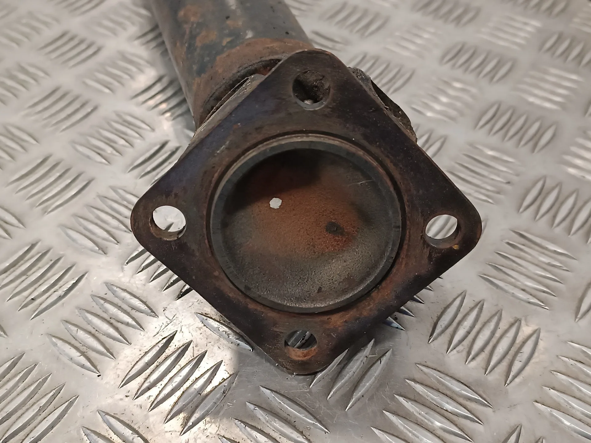 Transmision Central para Nissan Terrano/Terrano.ii (R20)