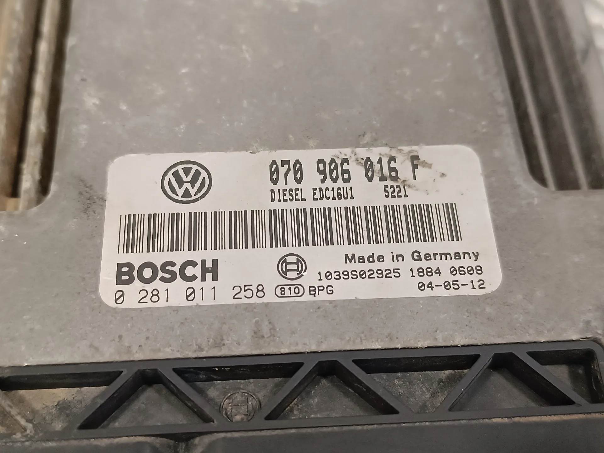 Centralita Motor Uce para Volkswagen Touareg (7La)