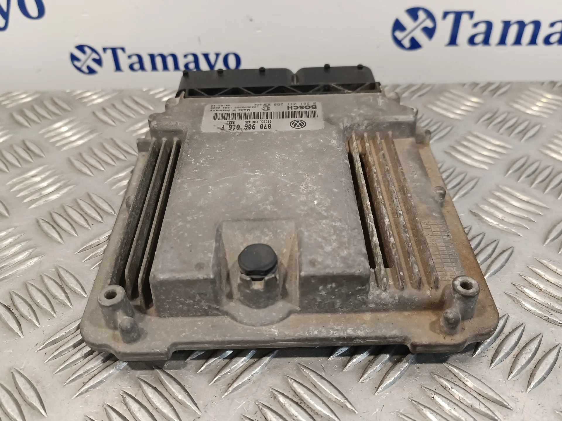 Centralita Motor Uce para Volkswagen Touareg (7La)