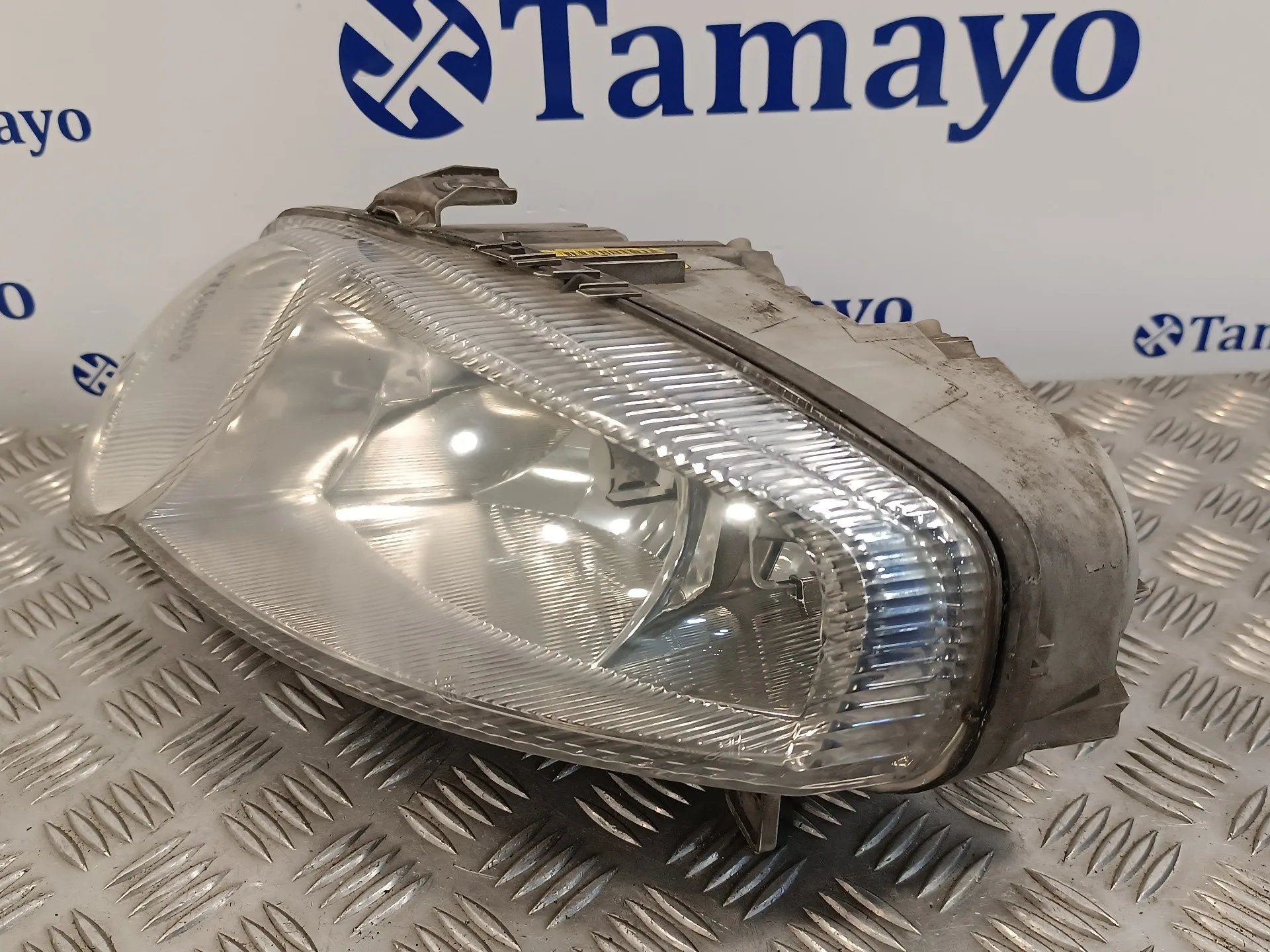 Faro Izquierdo para Alfa Romeo 147 (190)