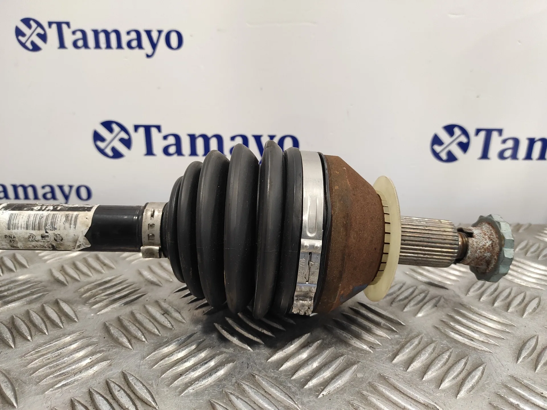Transmision Delantera Izquierda para Volkswagen Polo (6R1)