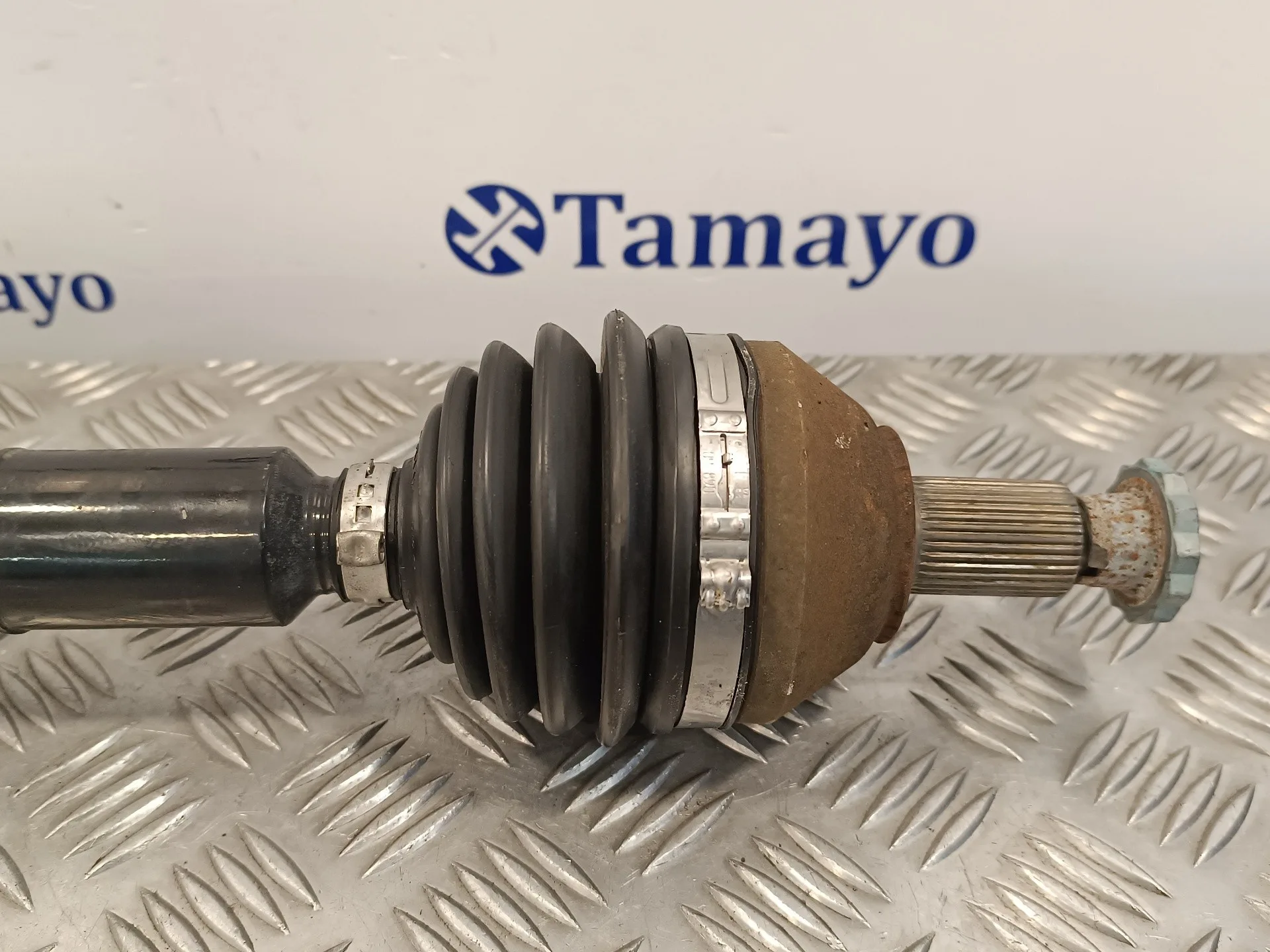 Transmision Delantera Derecha para Volkswagen Polo (6R1)