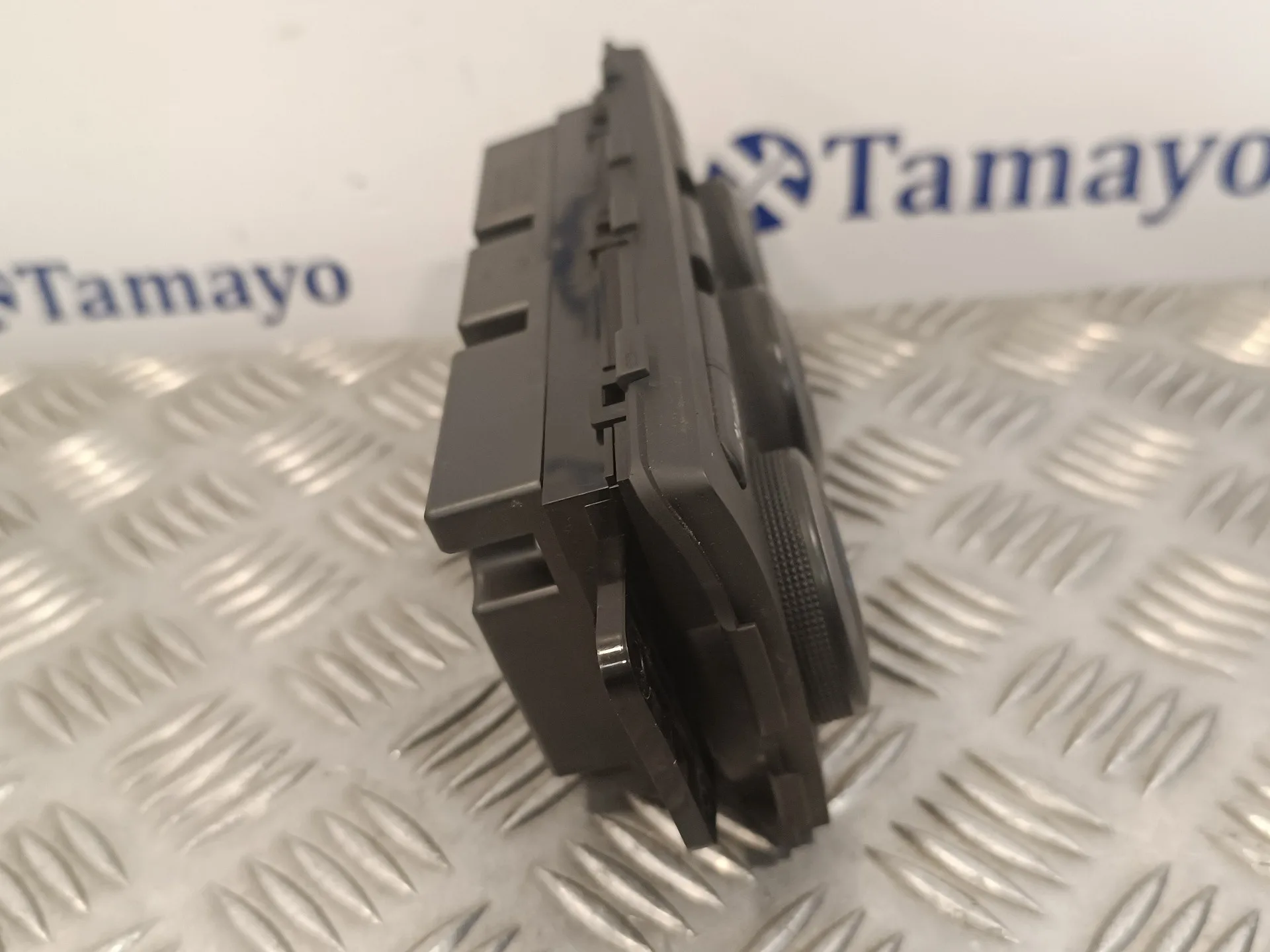 Mando Climatizador para Mazda 6 Lim. (Gh)