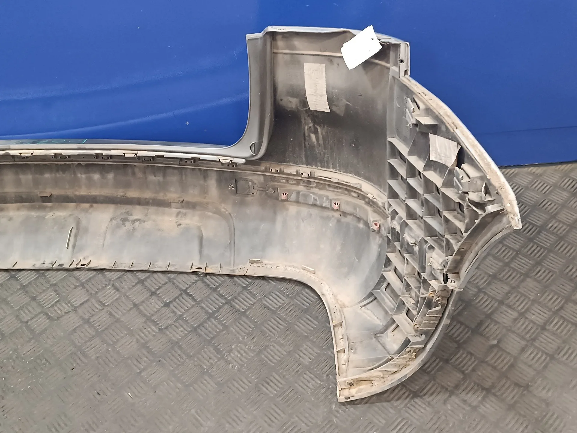 Paragolpes Trasero para Volkswagen Touareg (7La)