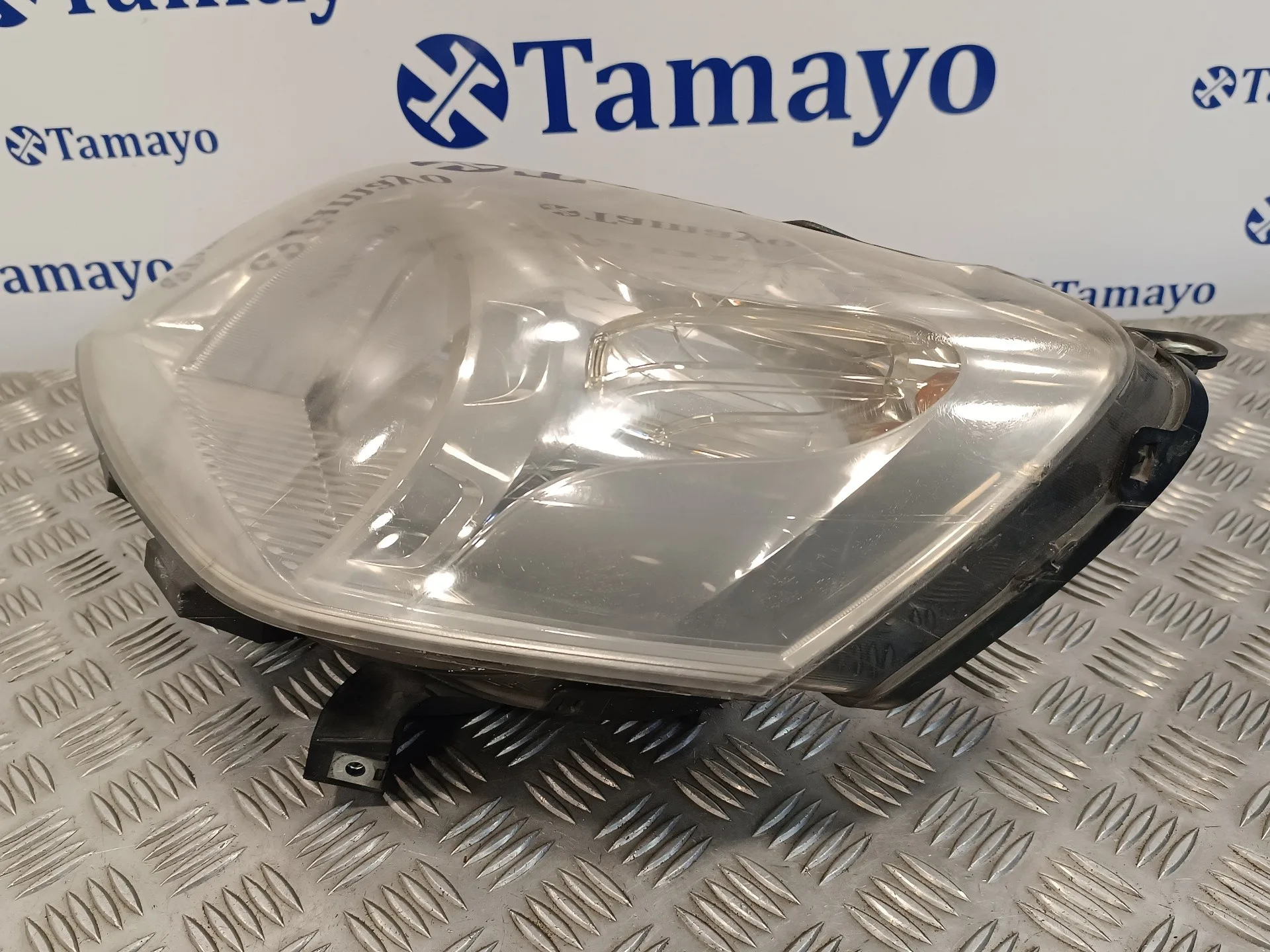 Faro Izquierdo para Fiat Fiorino