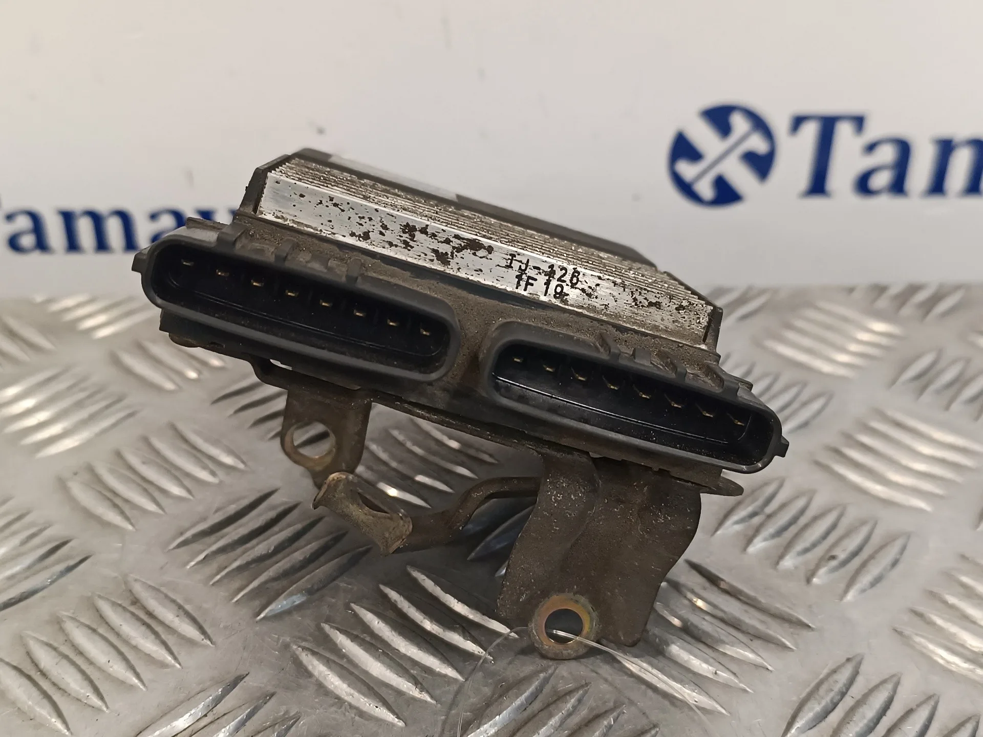 Modulo Electronico para Toyota Corolla Verso (R1)