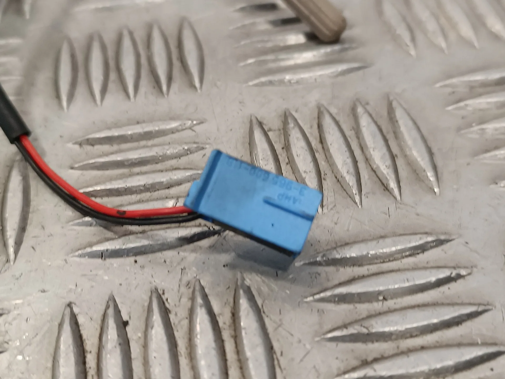 Cerradura Puerta Trasera Derecha para Mercedes-Benz Clase E (W211) Berlina