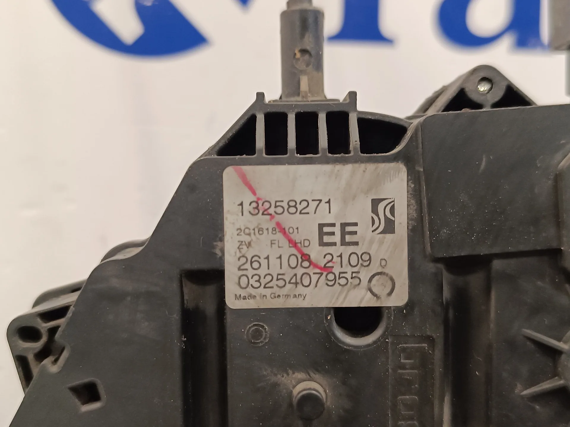 Cerradura Puerta Delantera Izquierda para Opel Corsa D