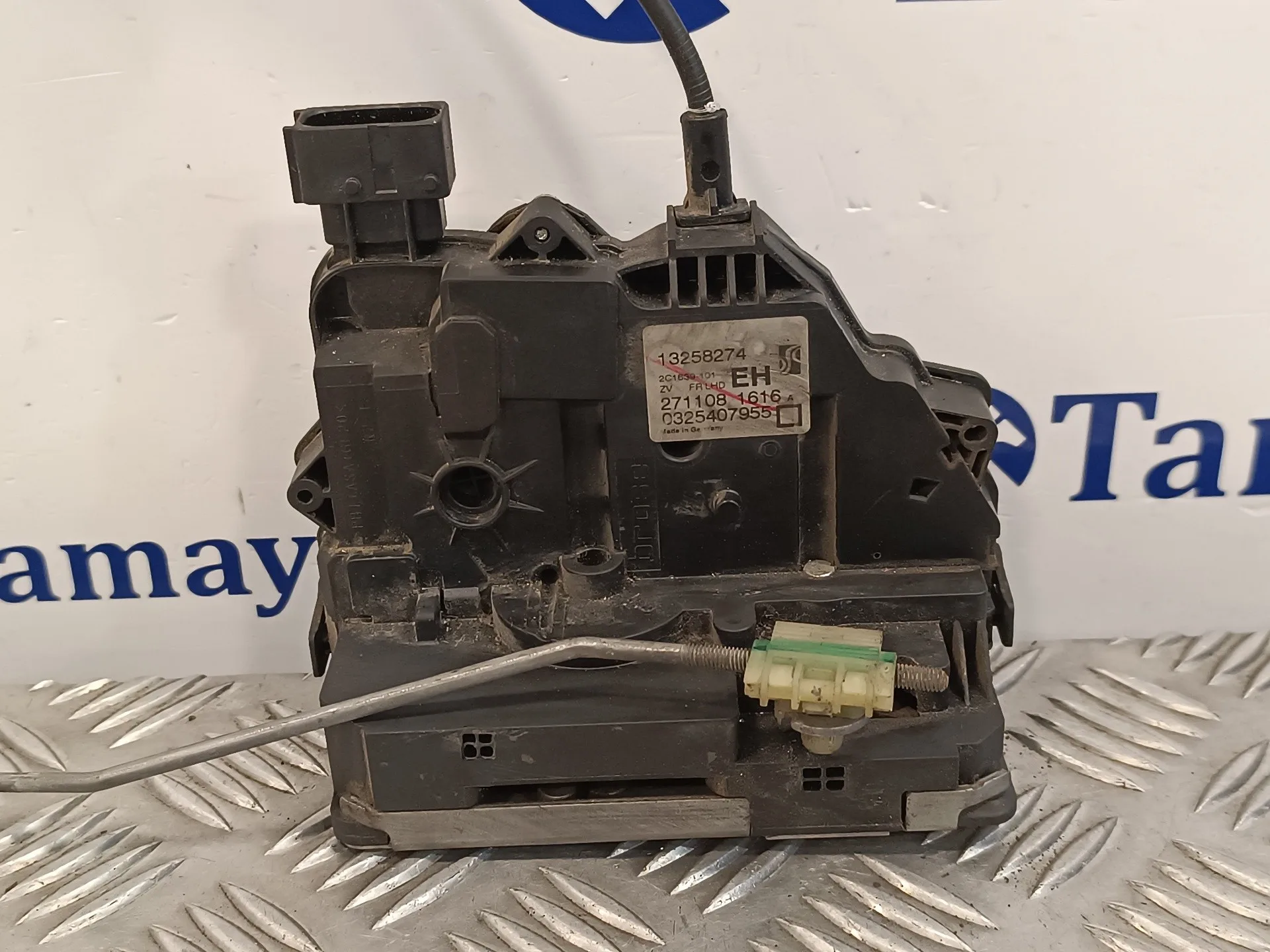 Cerradura Puerta Delantera Derecha para Opel Corsa D