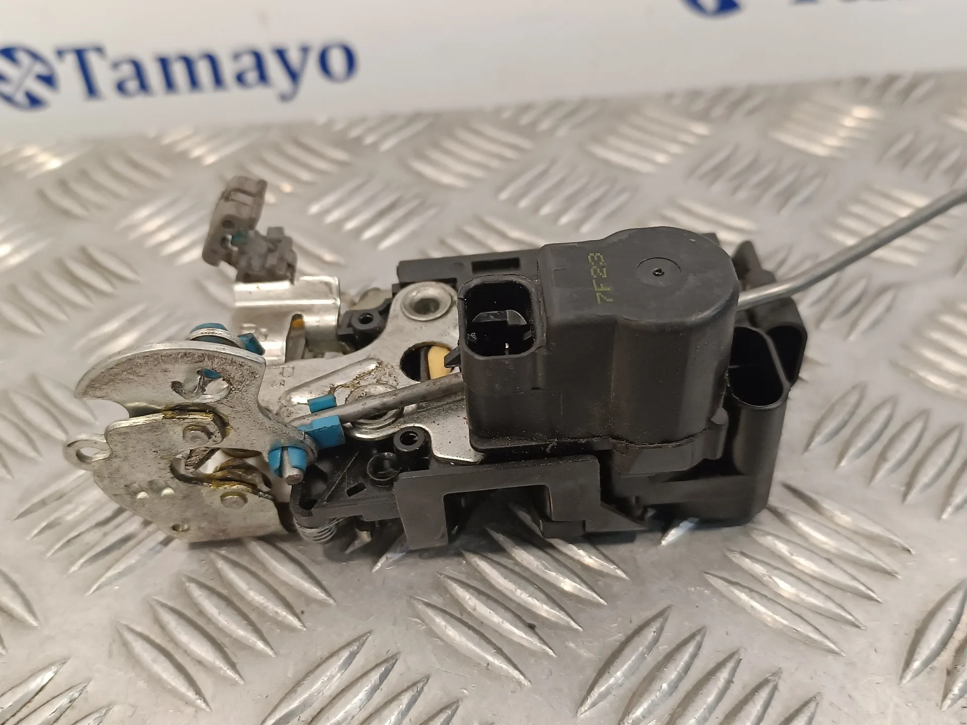 Cerradura Puerta Delantera Derecha para Chevrolet Kalos
