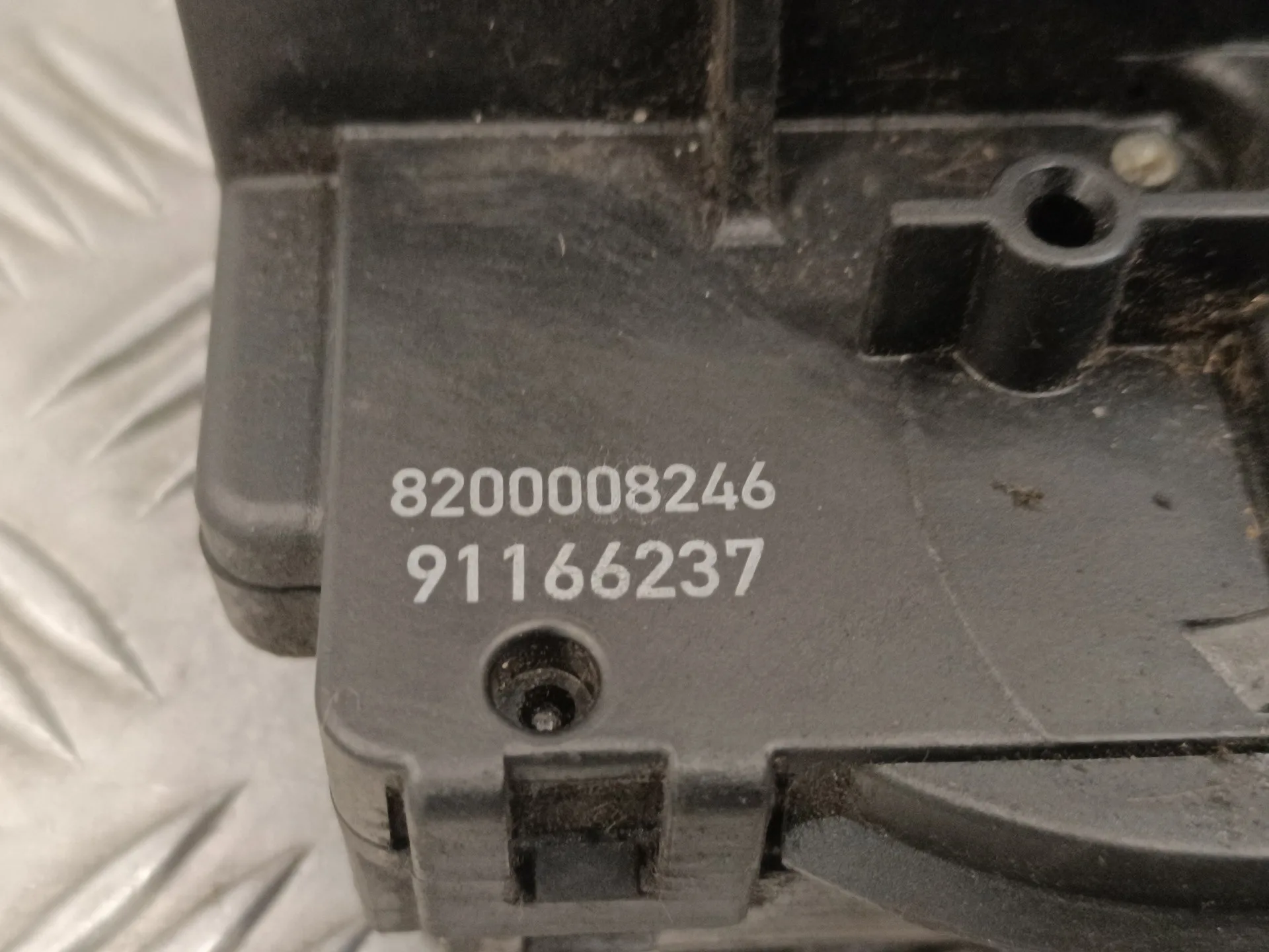 Cerradura Puerta Delantera Izquierda para Renault Trafic Caja Cerrada (Ab 4.01)