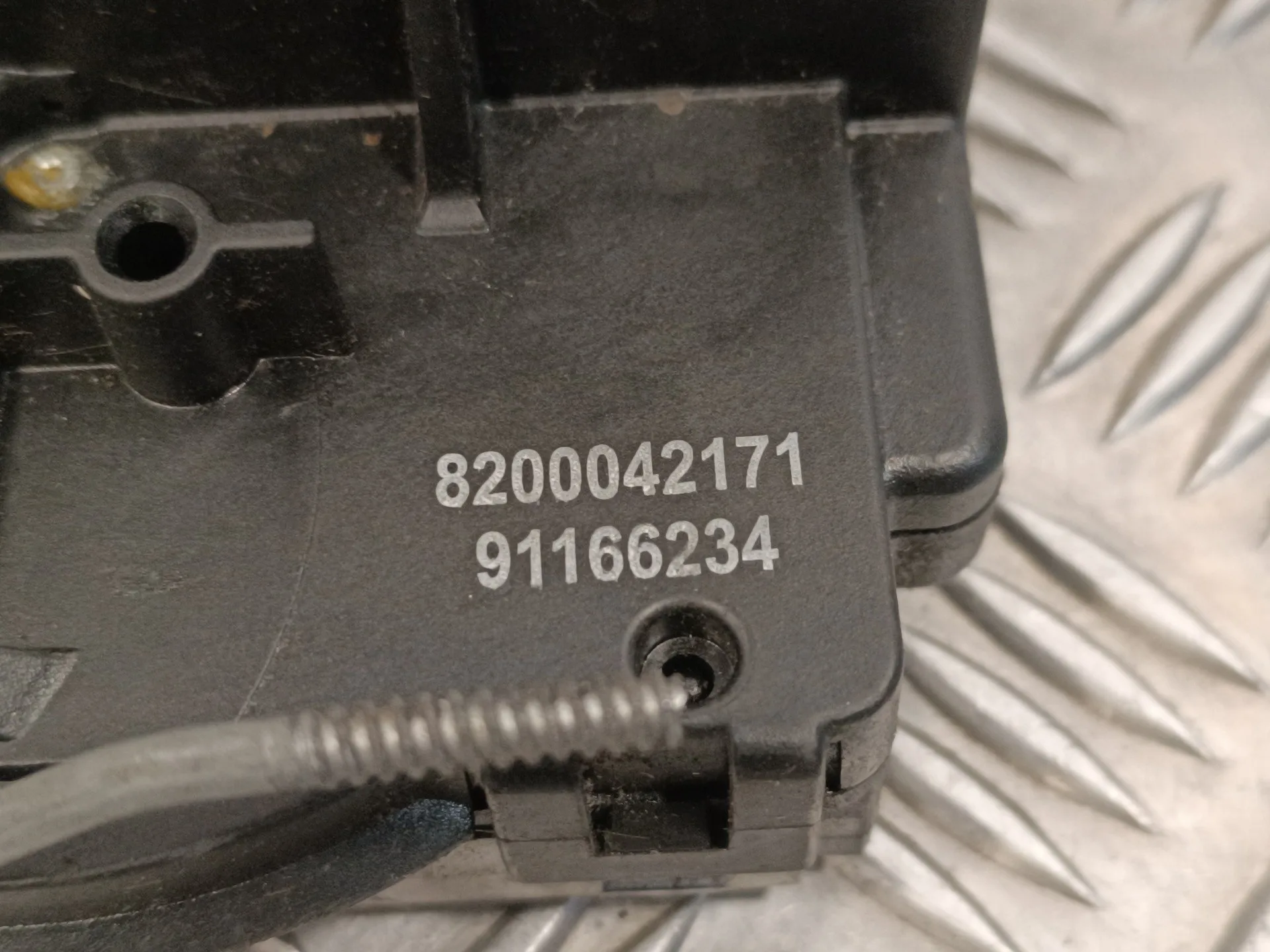 Cerradura Puerta Delantera Derecha para Renault Trafic Caja Cerrada (Ab 4.01)