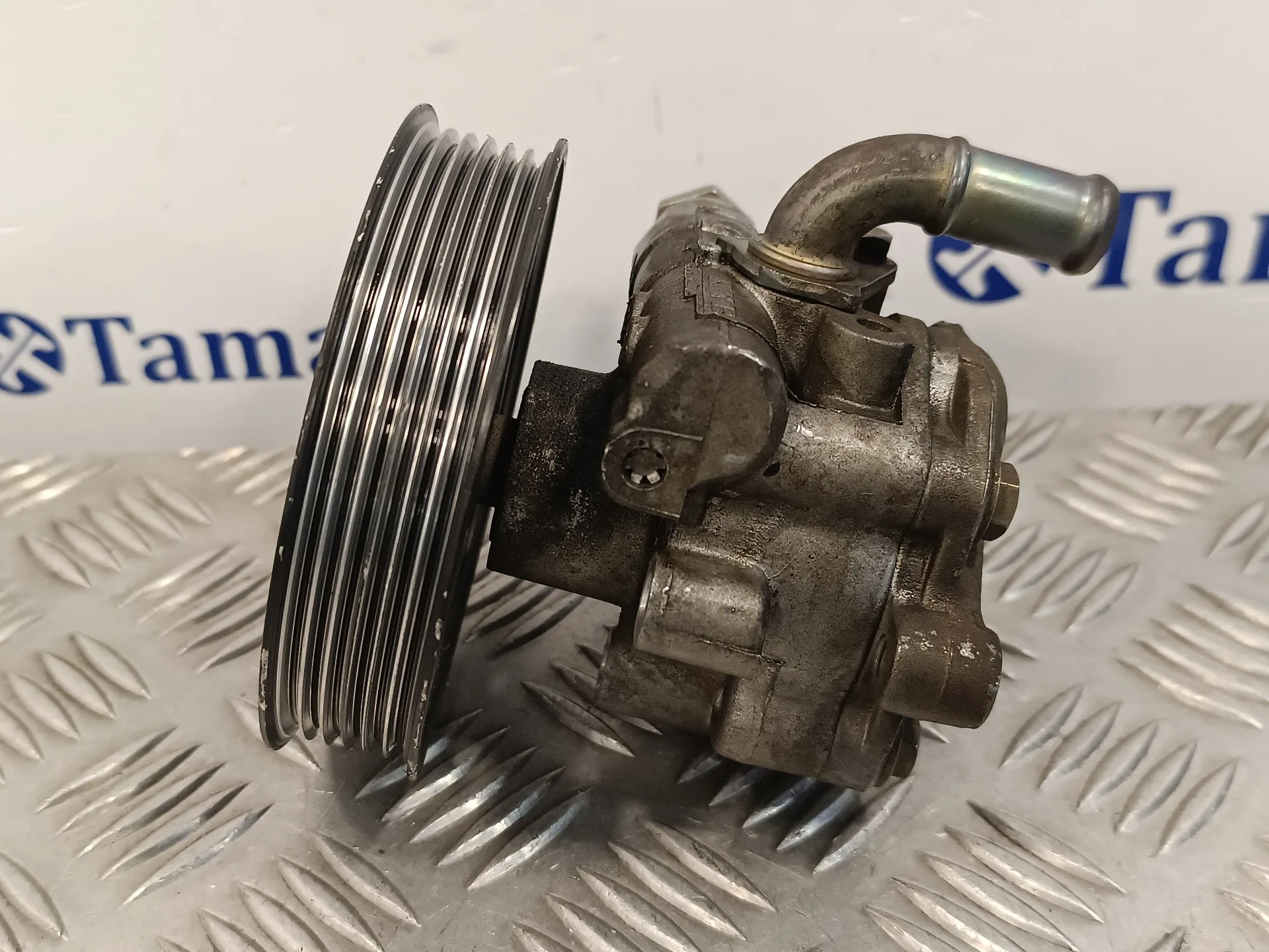 Bomba Servodireccion para Audi A3 (8L)