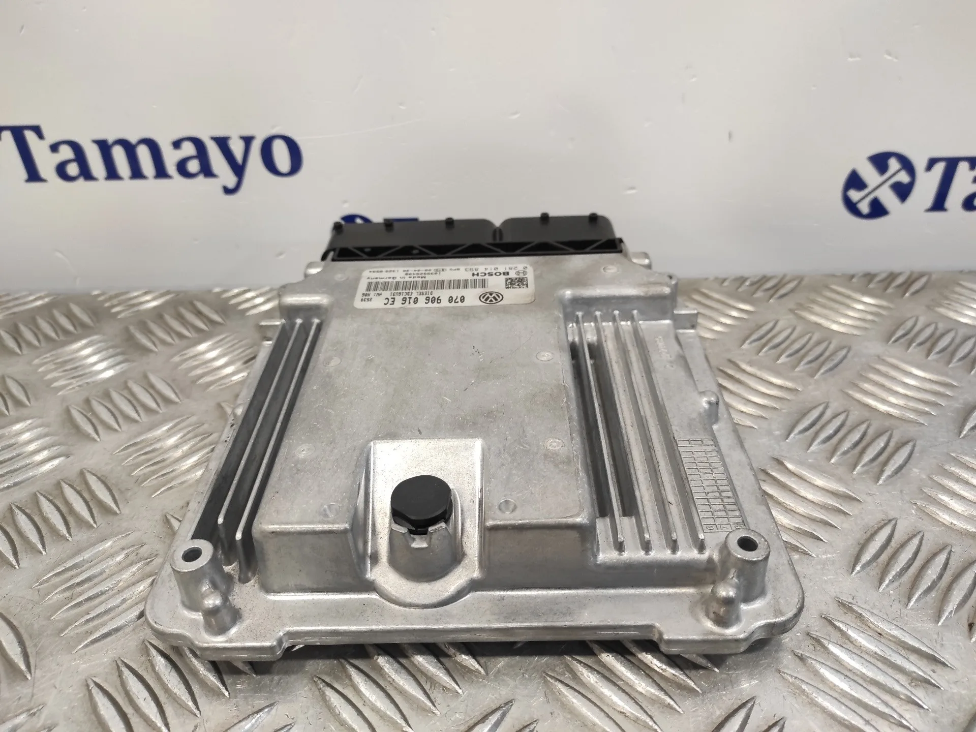Centralita Motor Uce para Volkswagen T5 Transporter/Furgoneta