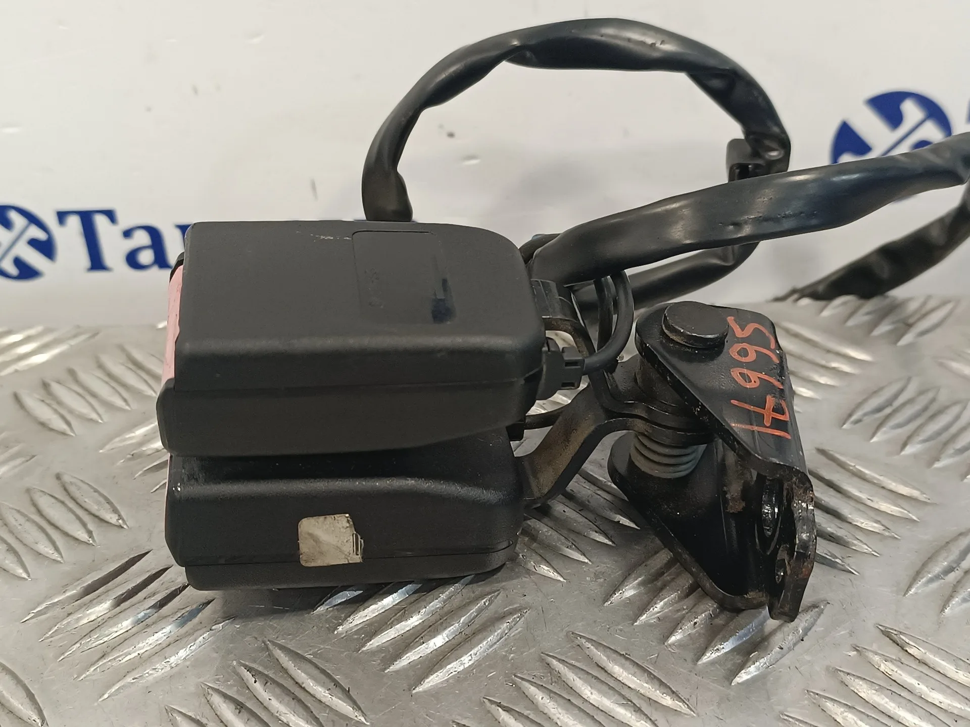 Enganche Cinturon Trasero Derecho para Peugeot 308
