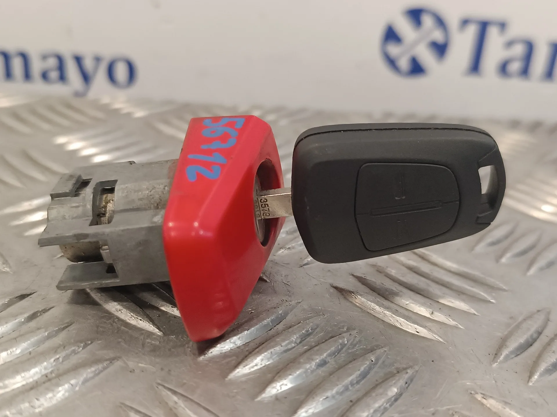 Bombin Puerta Delantera Izquierda para Opel Corsa D