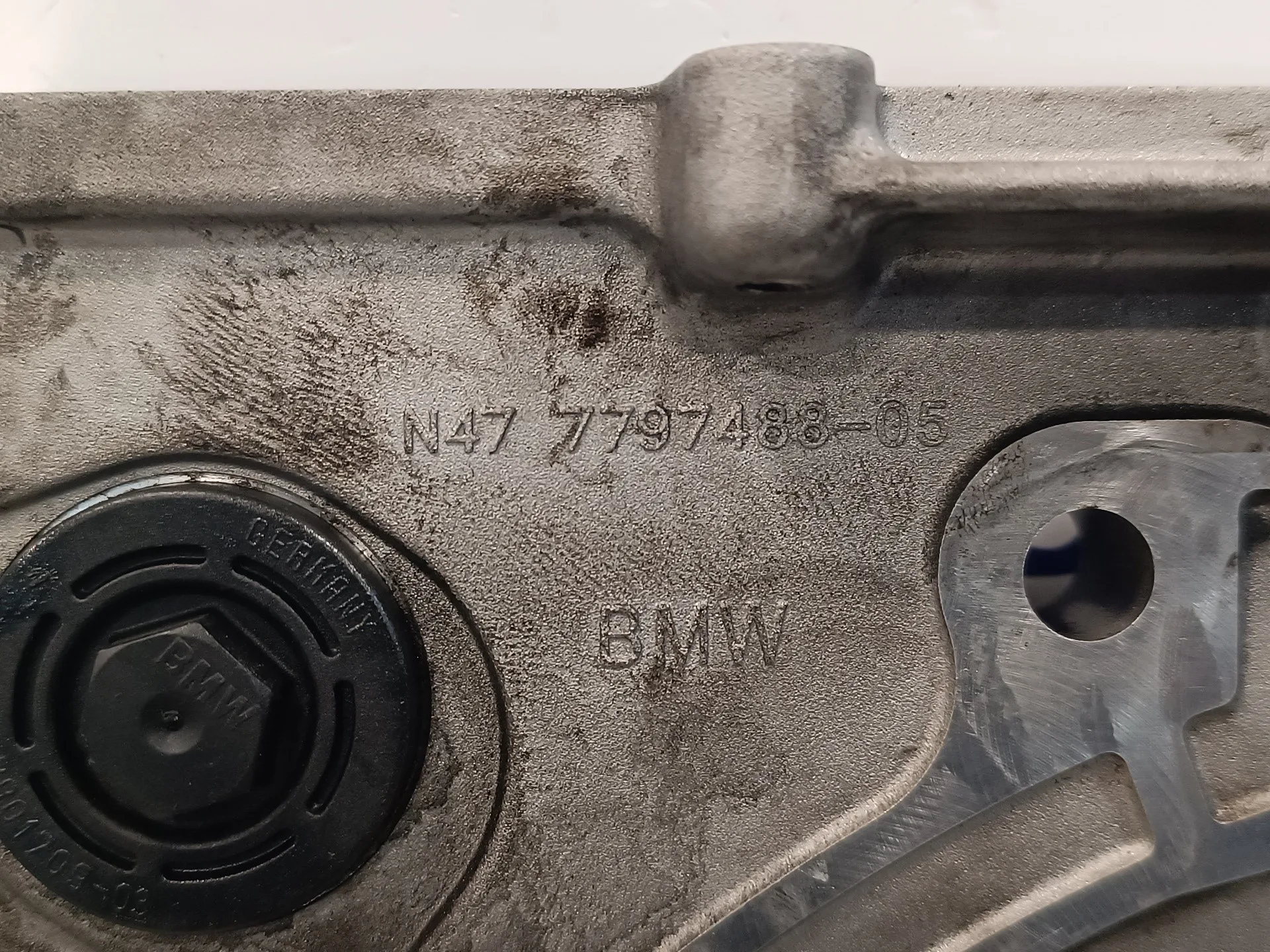 Tapa Distribucion para Bmw X3 (E83)