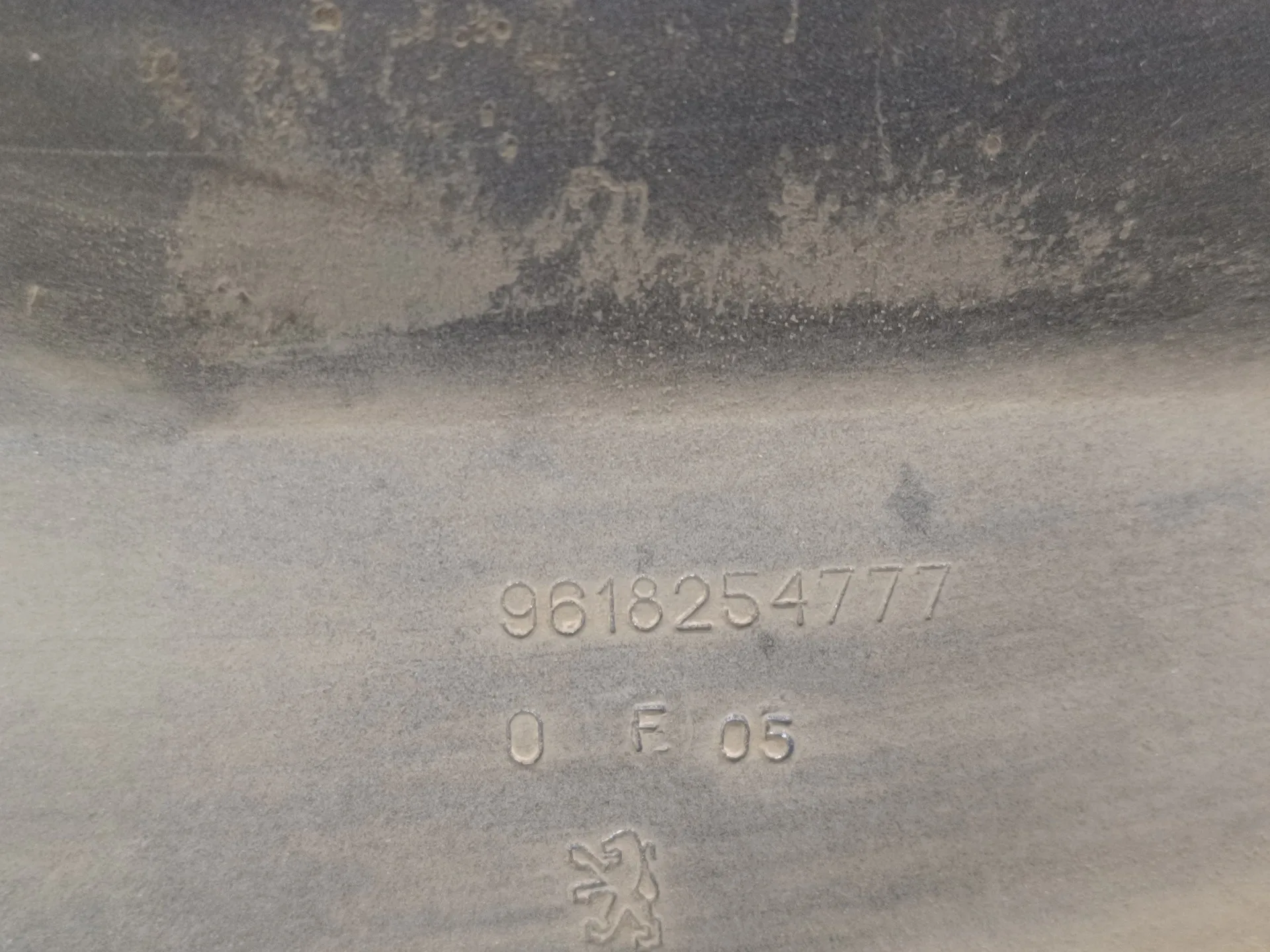 Rejilla Delantera para Peugeot Partner (S1)